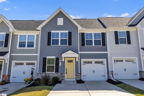 Photo of 710 Cresslyn Court, Greenville, SC 29617 (MLS # 1576996)