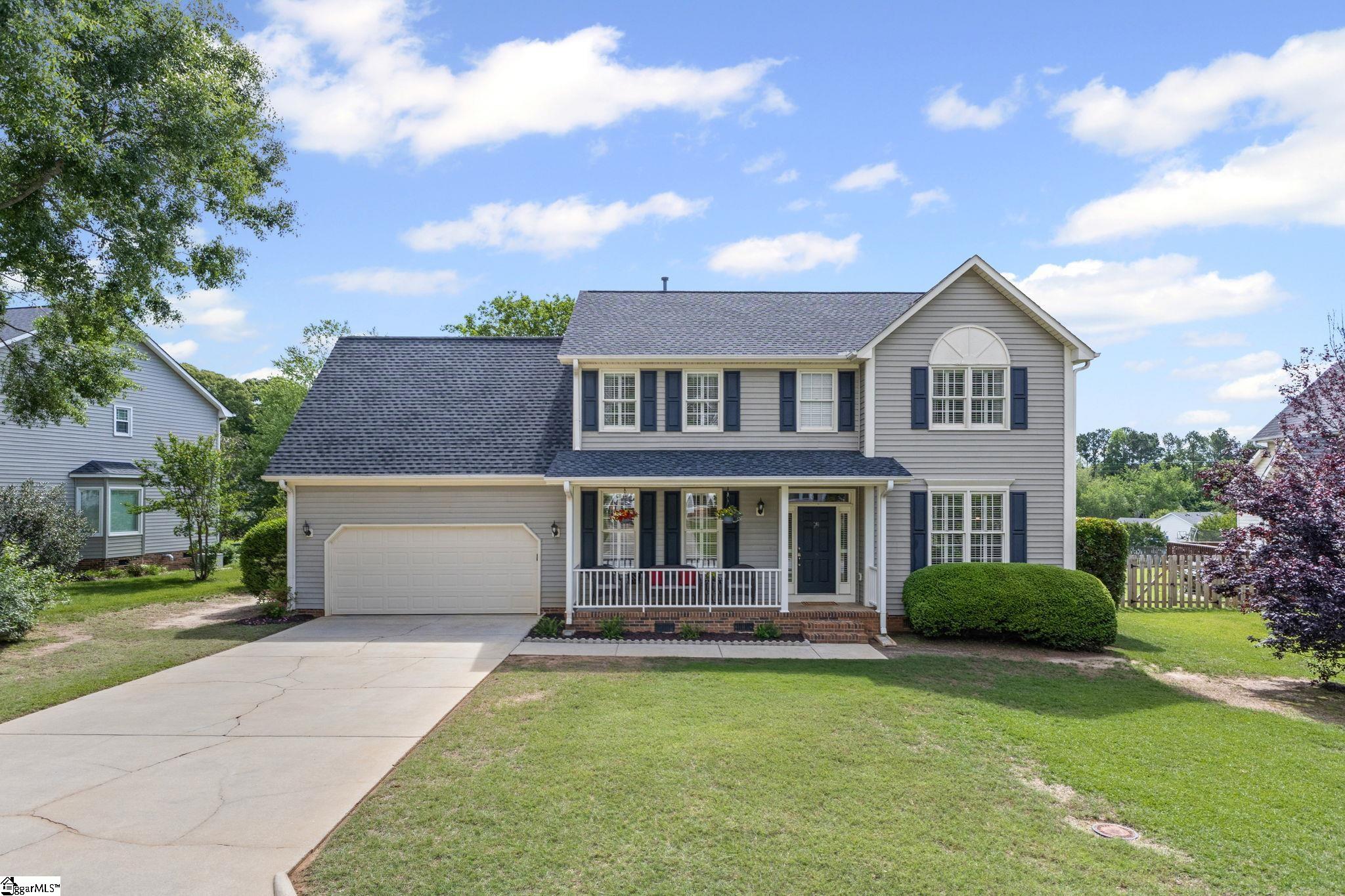 Mauldin, South Carolina 29662, United States, 4 Bedrooms Bedrooms, ,3 BathroomsBathrooms,Residential,Contingent,124871