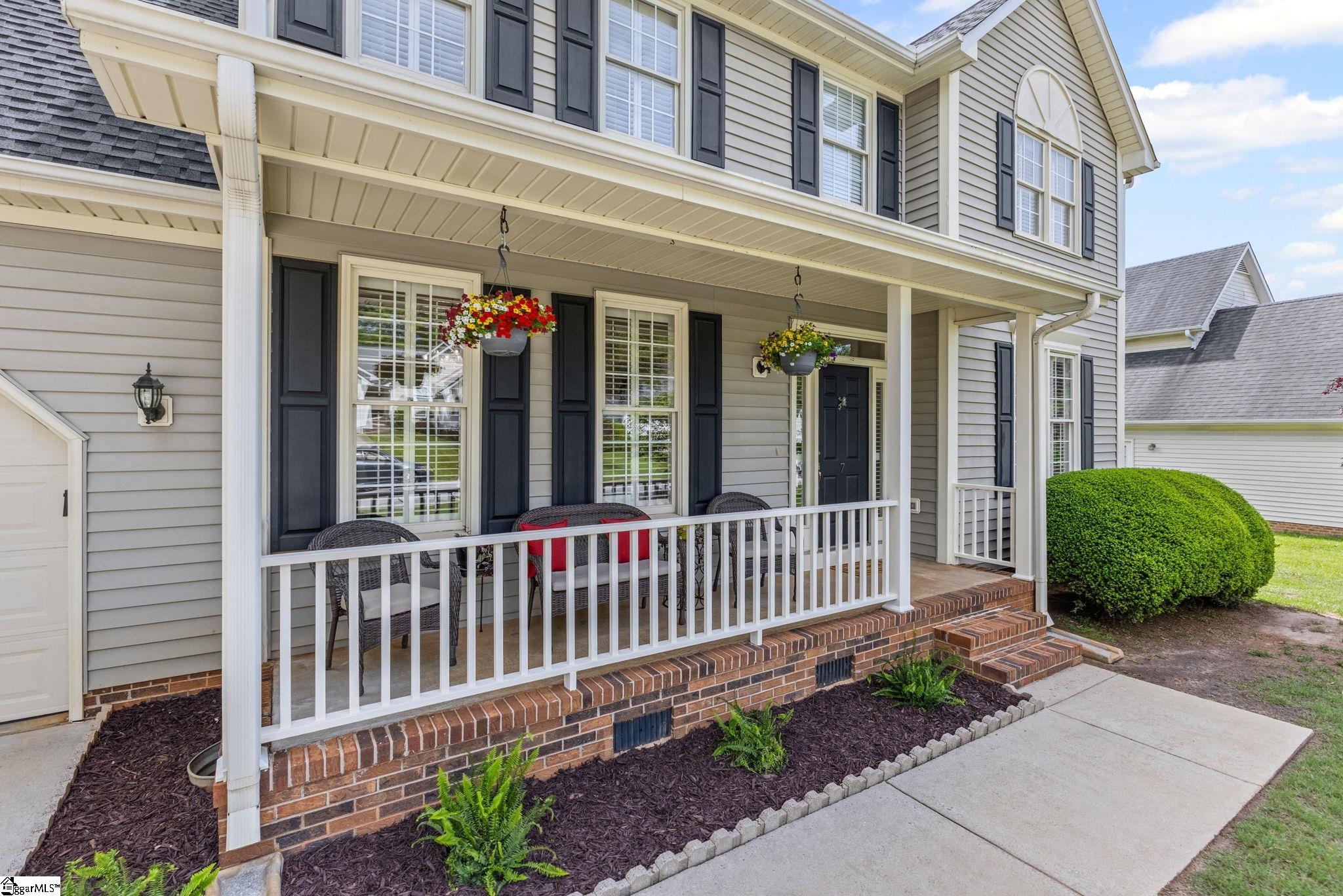 Mauldin, South Carolina 29662, United States, 4 Bedrooms Bedrooms, ,3 BathroomsBathrooms,Residential,Contingent,124871