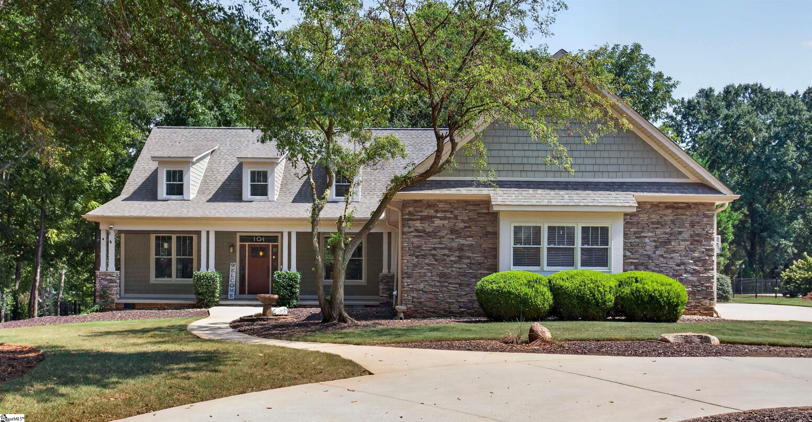 101 Welborn Oaks Way
