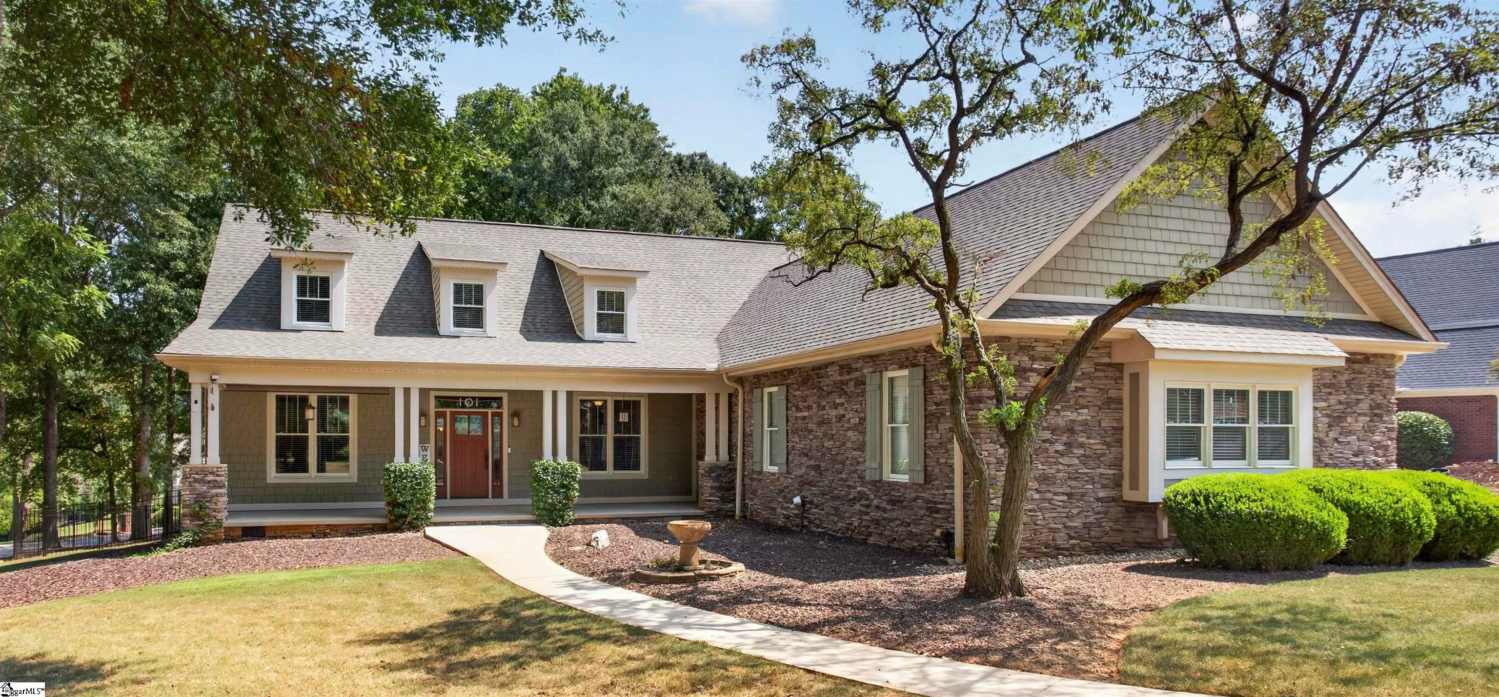 101 Welborn Oaks Way