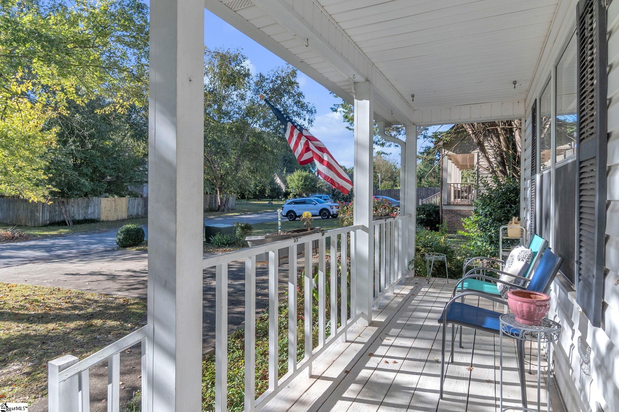 Real Estate Search 3 405 Oakcreek Drive