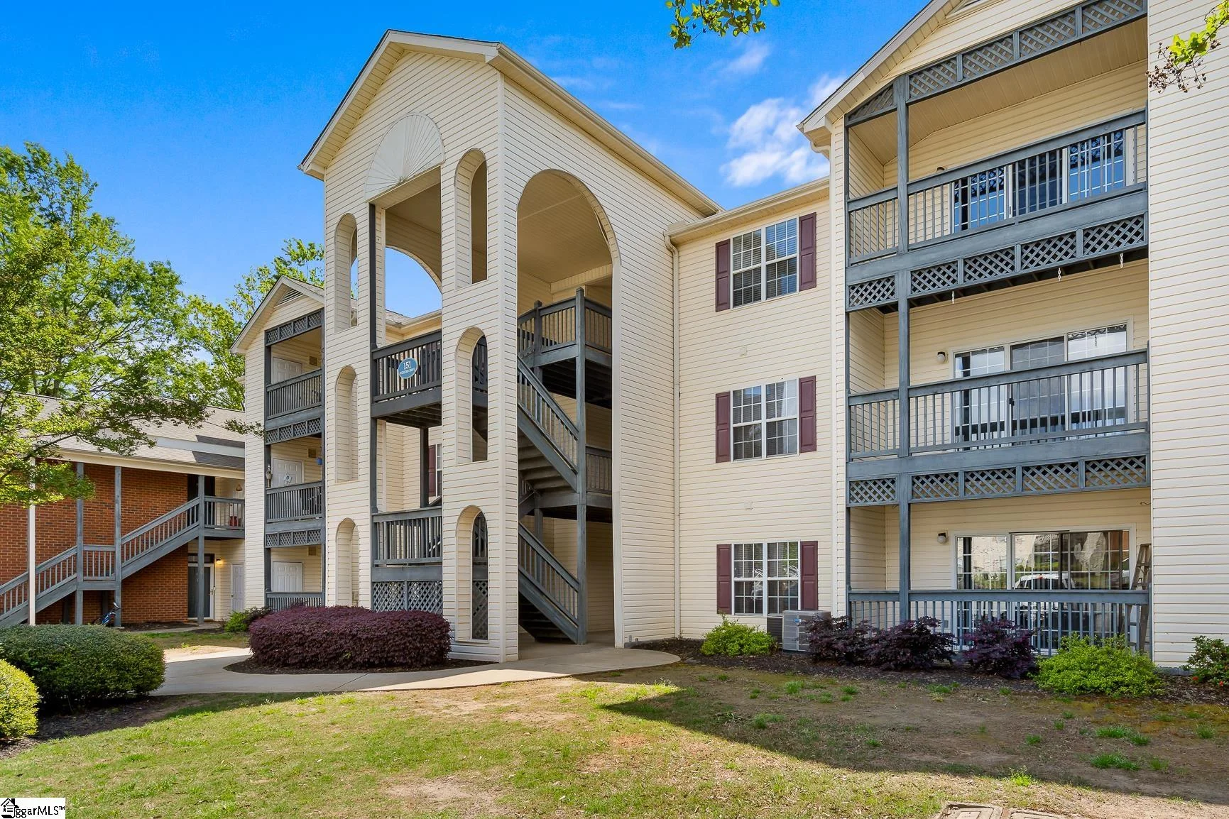 151 Wexford Drive Unit Unit 205
