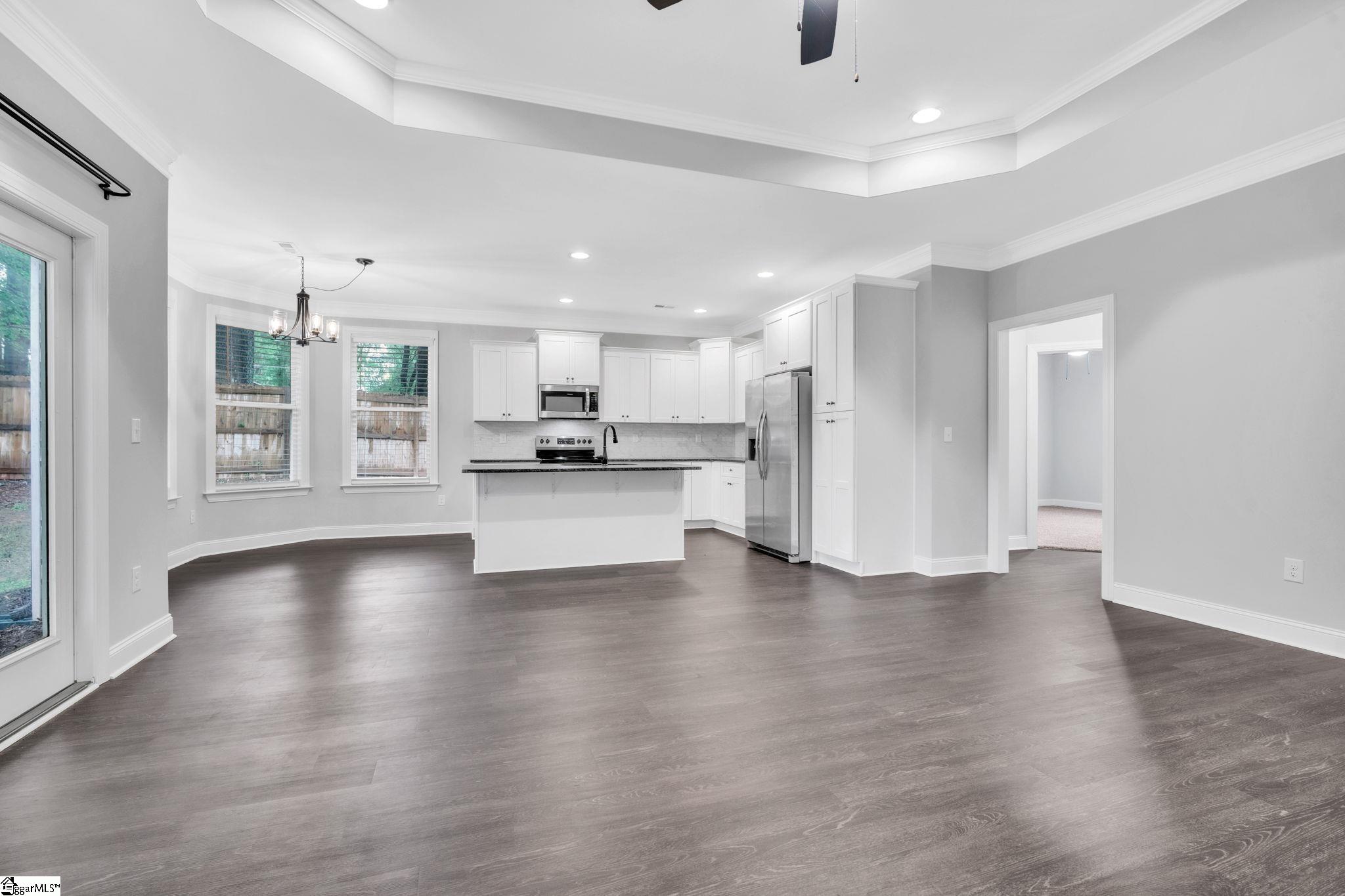 104 Woodland Lane