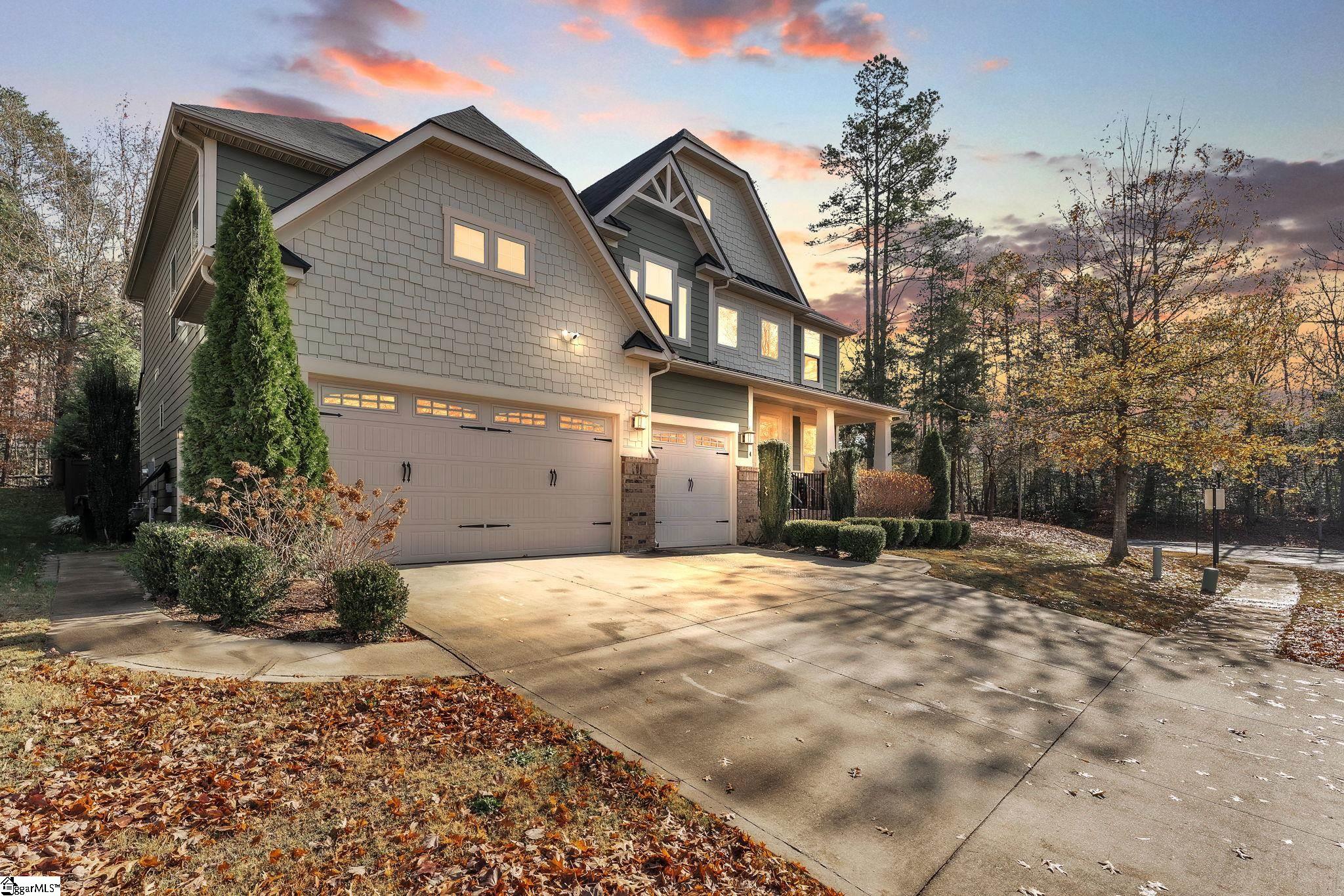 4 Woodland Chase Court