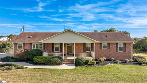 Photo of 9305 Reidville Road, Greer, SC 29651 (MLS # 1571300)