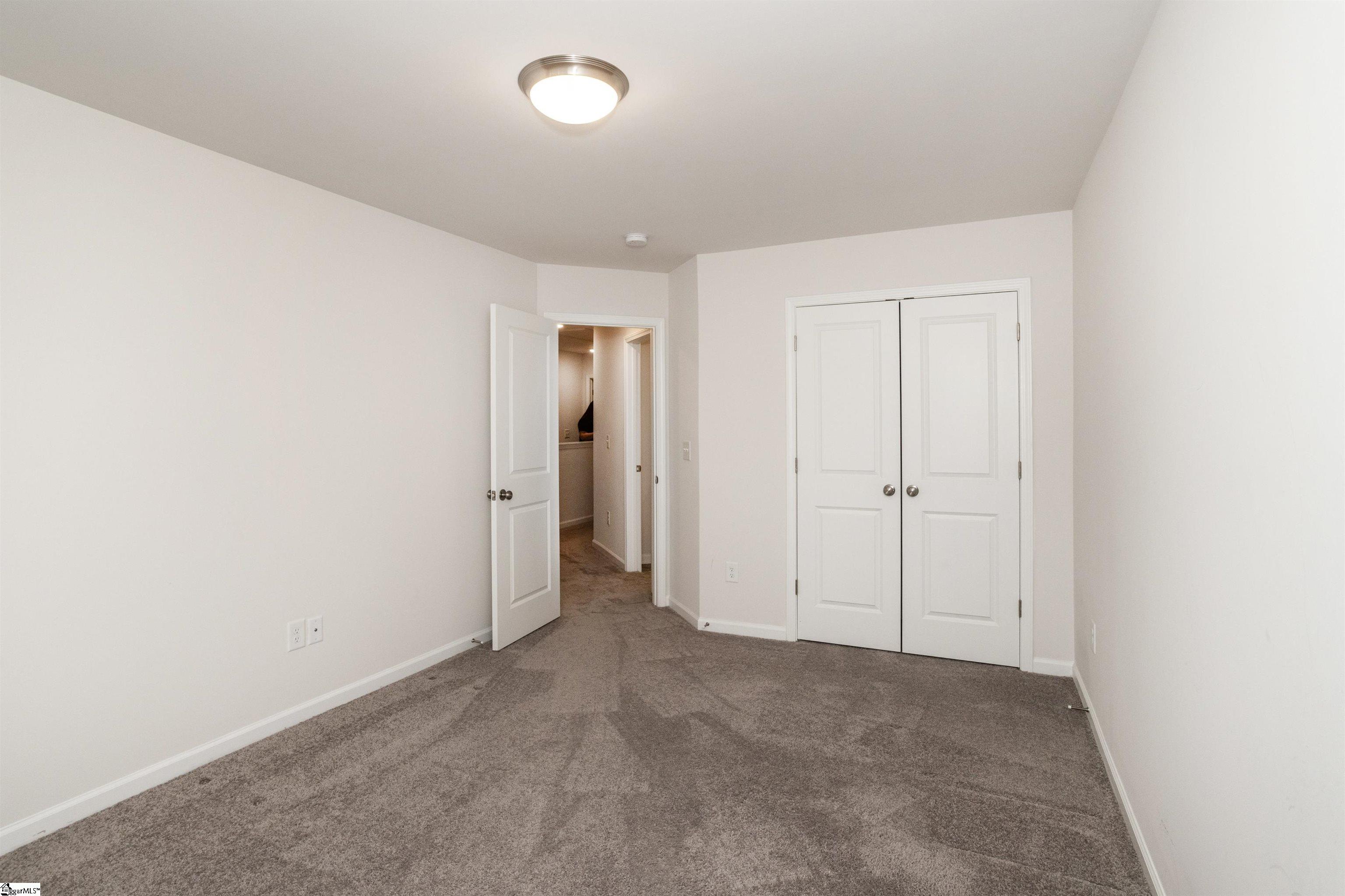 Simpsonville, South Carolina 29680, United States, 3 Bedrooms Bedrooms, ,3 BathroomsBathrooms,Residential,Contingent,102926