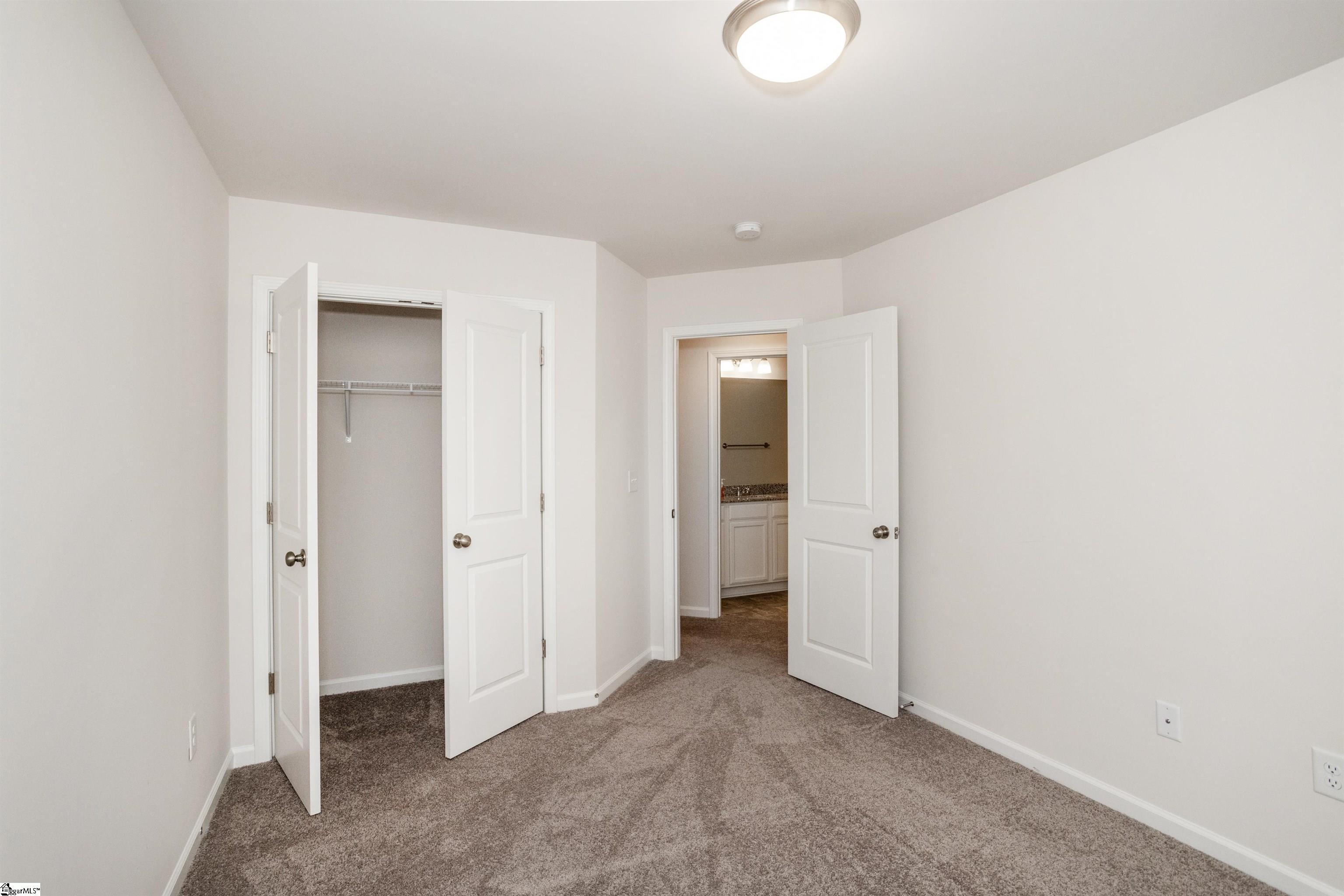 Simpsonville, South Carolina 29680, United States, 3 Bedrooms Bedrooms, ,3 BathroomsBathrooms,Residential,Contingent,102926