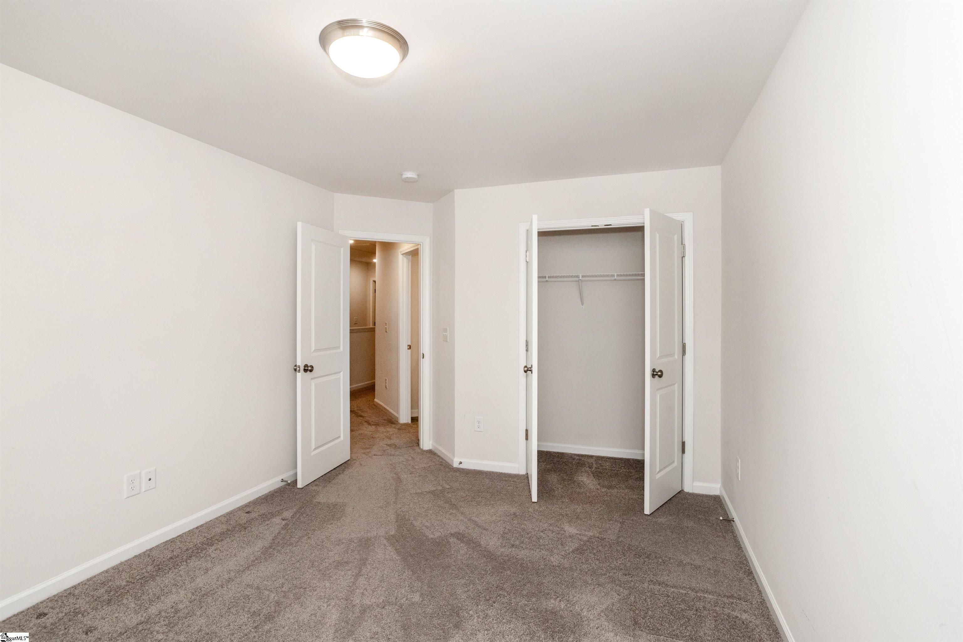 Simpsonville, South Carolina 29680, United States, 3 Bedrooms Bedrooms, ,3 BathroomsBathrooms,Residential,Contingent,102926