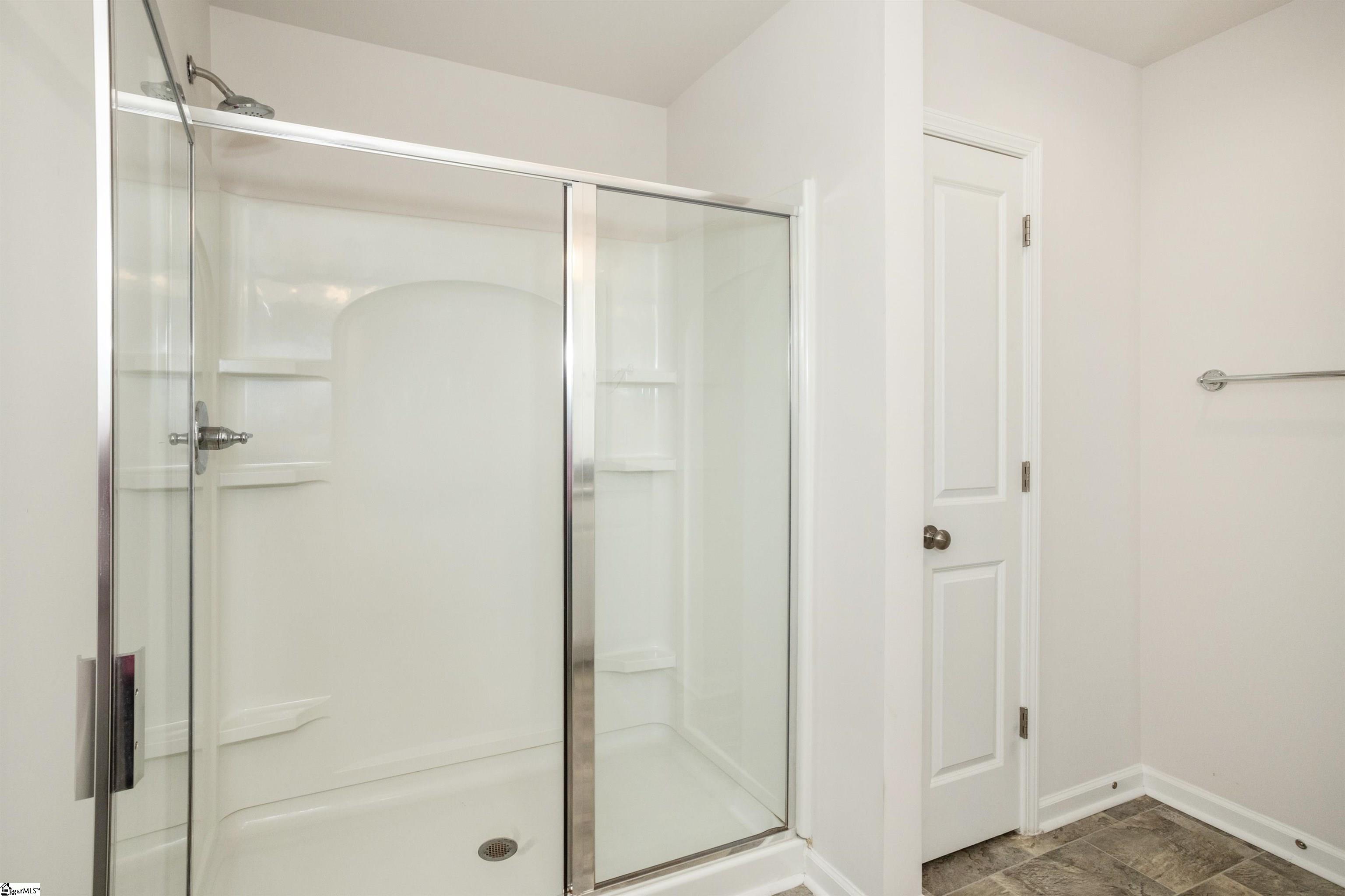 Simpsonville, South Carolina 29680, United States, 3 Bedrooms Bedrooms, ,3 BathroomsBathrooms,Residential,Contingent,102926