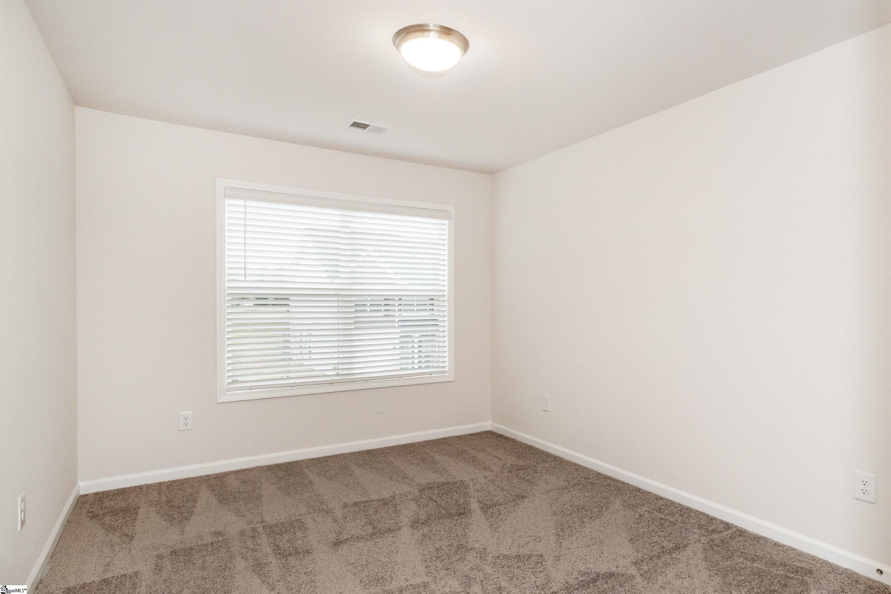 Simpsonville, South Carolina 29680, United States, 3 Bedrooms Bedrooms, ,3 BathroomsBathrooms,Residential,Contingent,102926