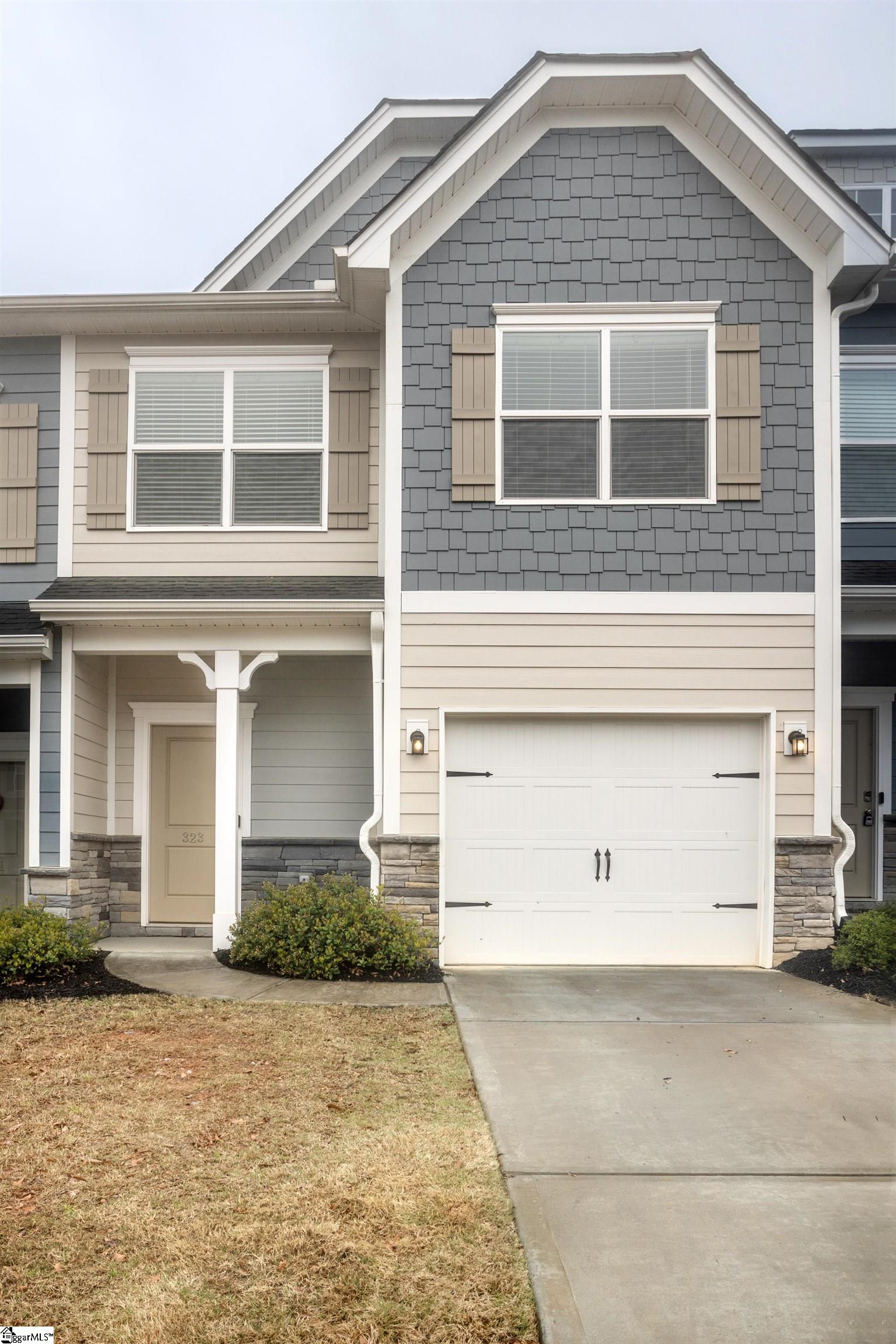 Simpsonville, South Carolina 29680, United States, 3 Bedrooms Bedrooms, ,3 BathroomsBathrooms,Residential,Contingent,102926