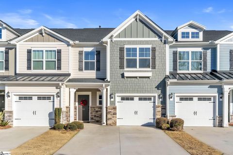 Photo of 221 Nautique Court, Anderson, SC 29625 (MLS # 1583736)