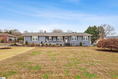 Photo of 502 Rampey Street, Easley, SC 29640 (MLS # 1577158)