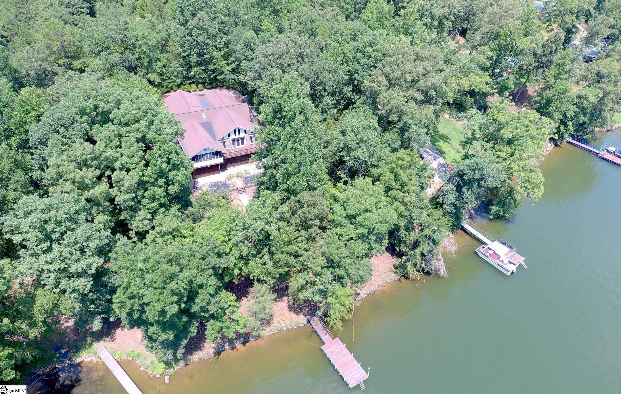 88 Lake Forest Drive