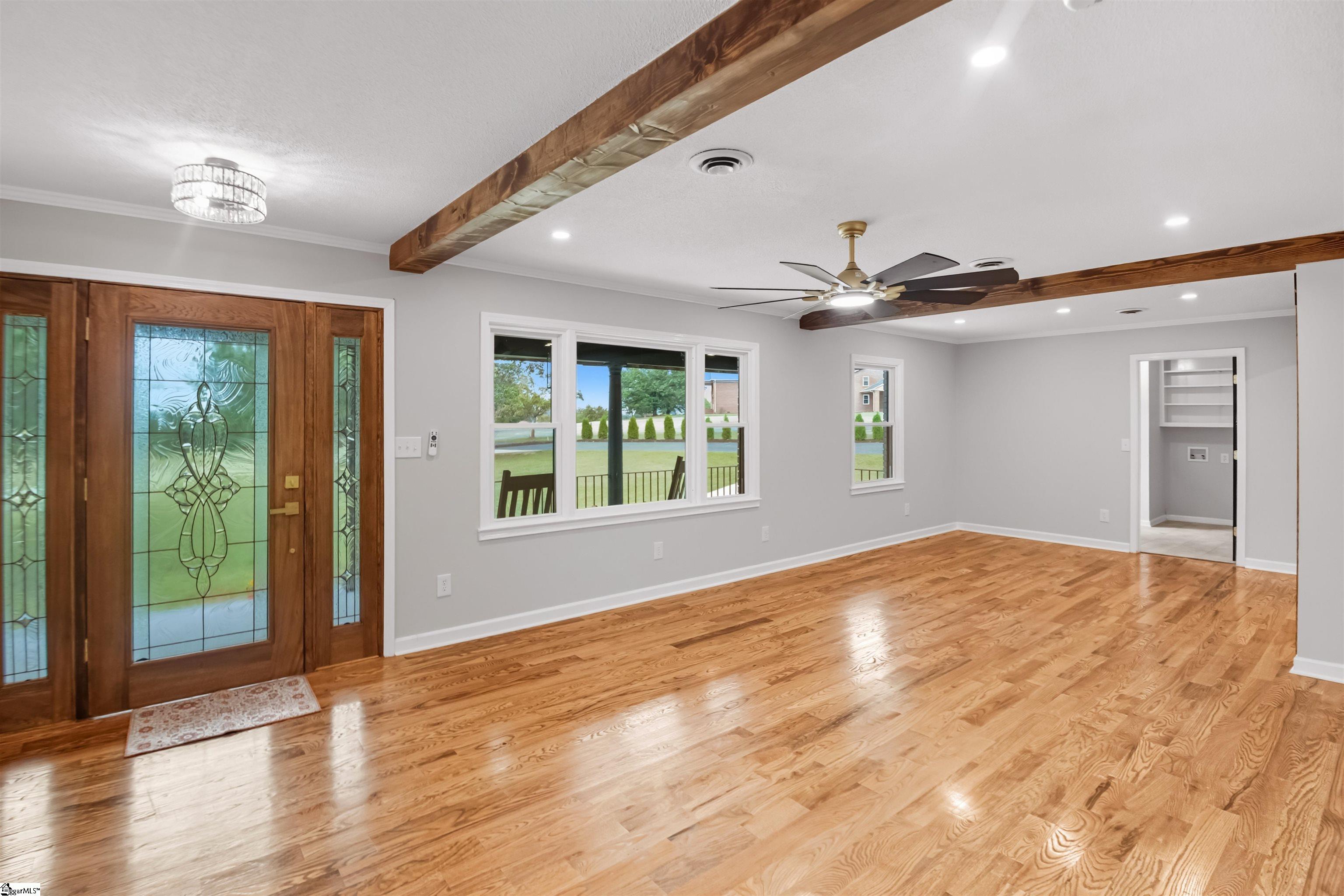 918 N Old Pendleton Road