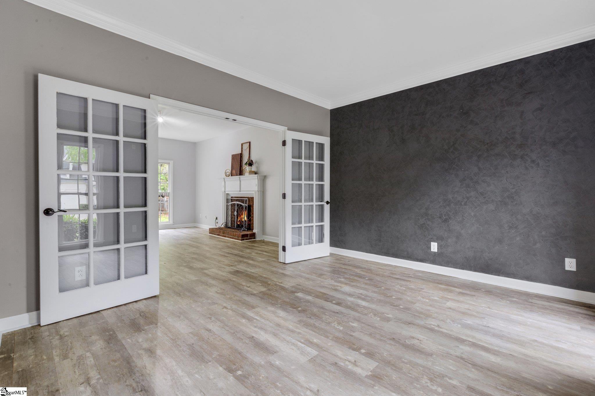 Greenville, South Carolina 29615, United States, 4 Bedrooms Bedrooms, ,4 BathroomsBathrooms,Residential,Contingent,121659