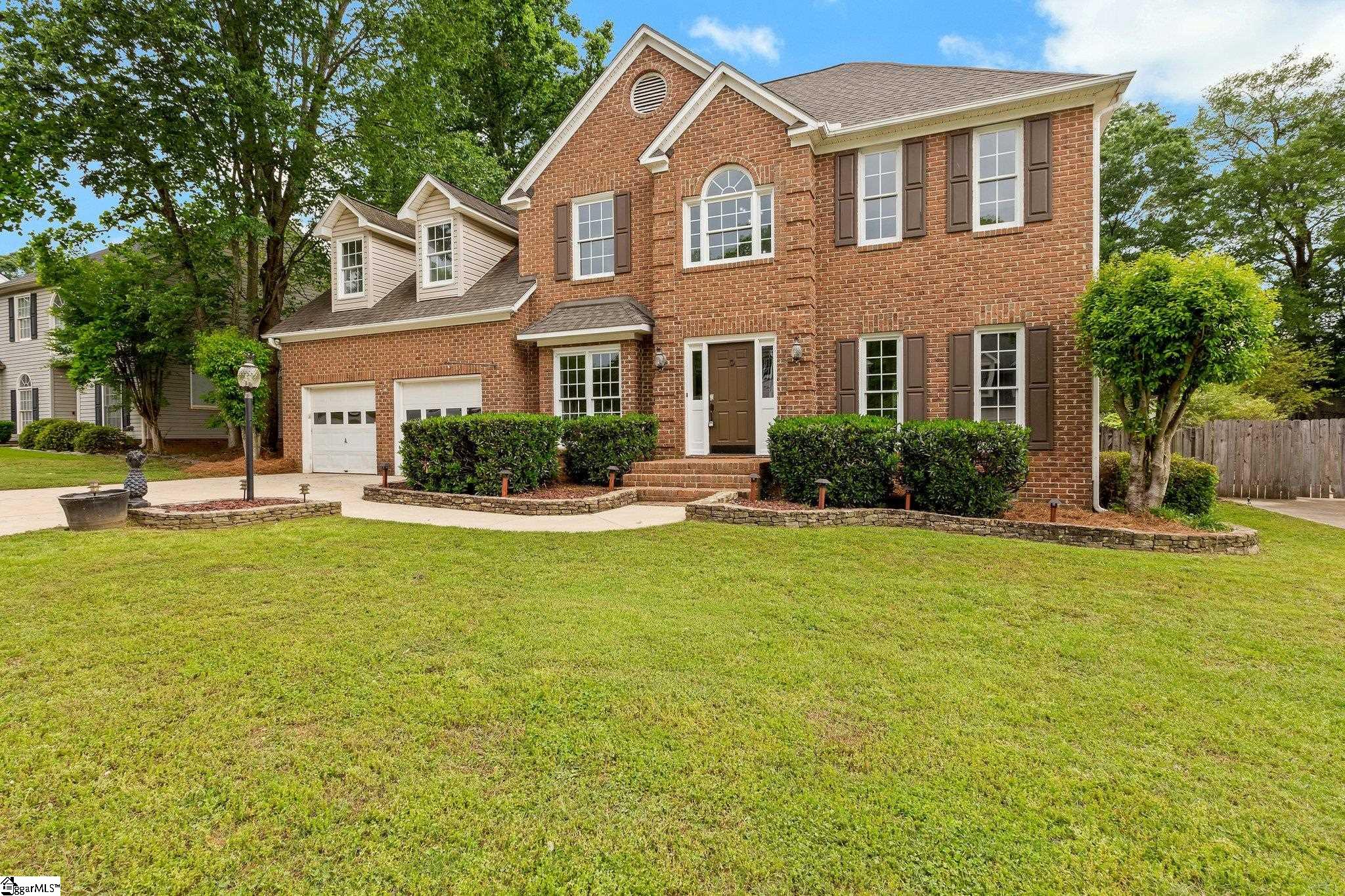 Greenville, South Carolina 29615, United States, 4 Bedrooms Bedrooms, ,4 BathroomsBathrooms,Residential,Contingent,121659