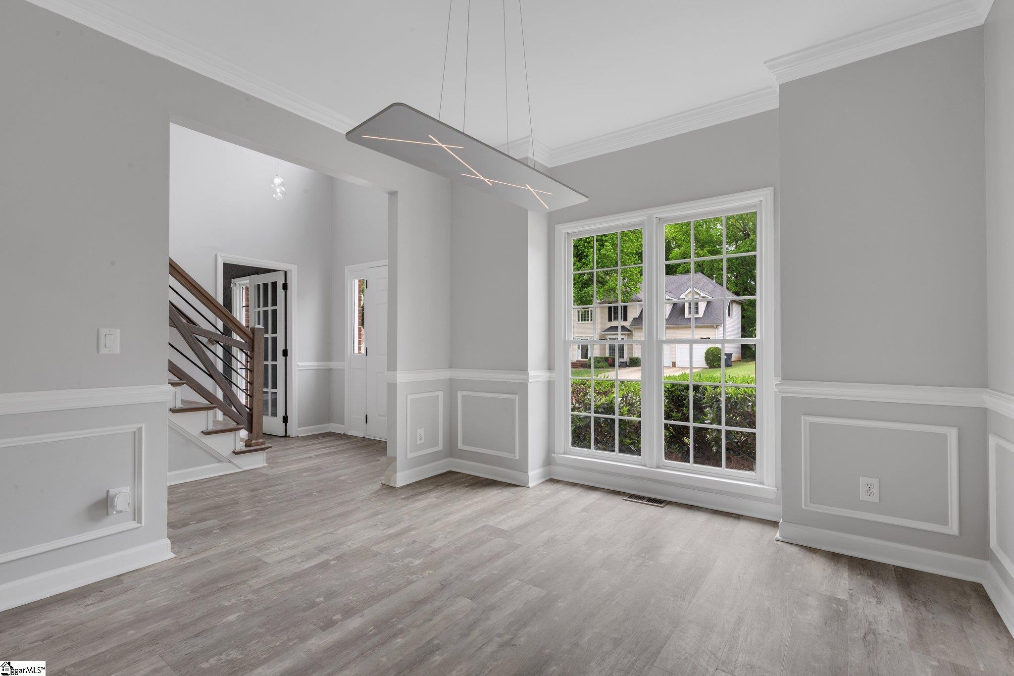 Greenville, South Carolina 29615, United States, 4 Bedrooms Bedrooms, ,4 BathroomsBathrooms,Residential,Contingent,121659