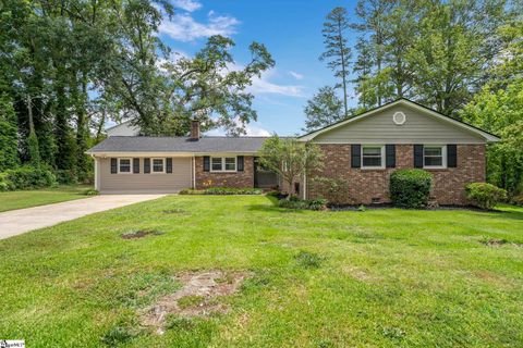 113 Carlton Drive Mauldin SC 29662