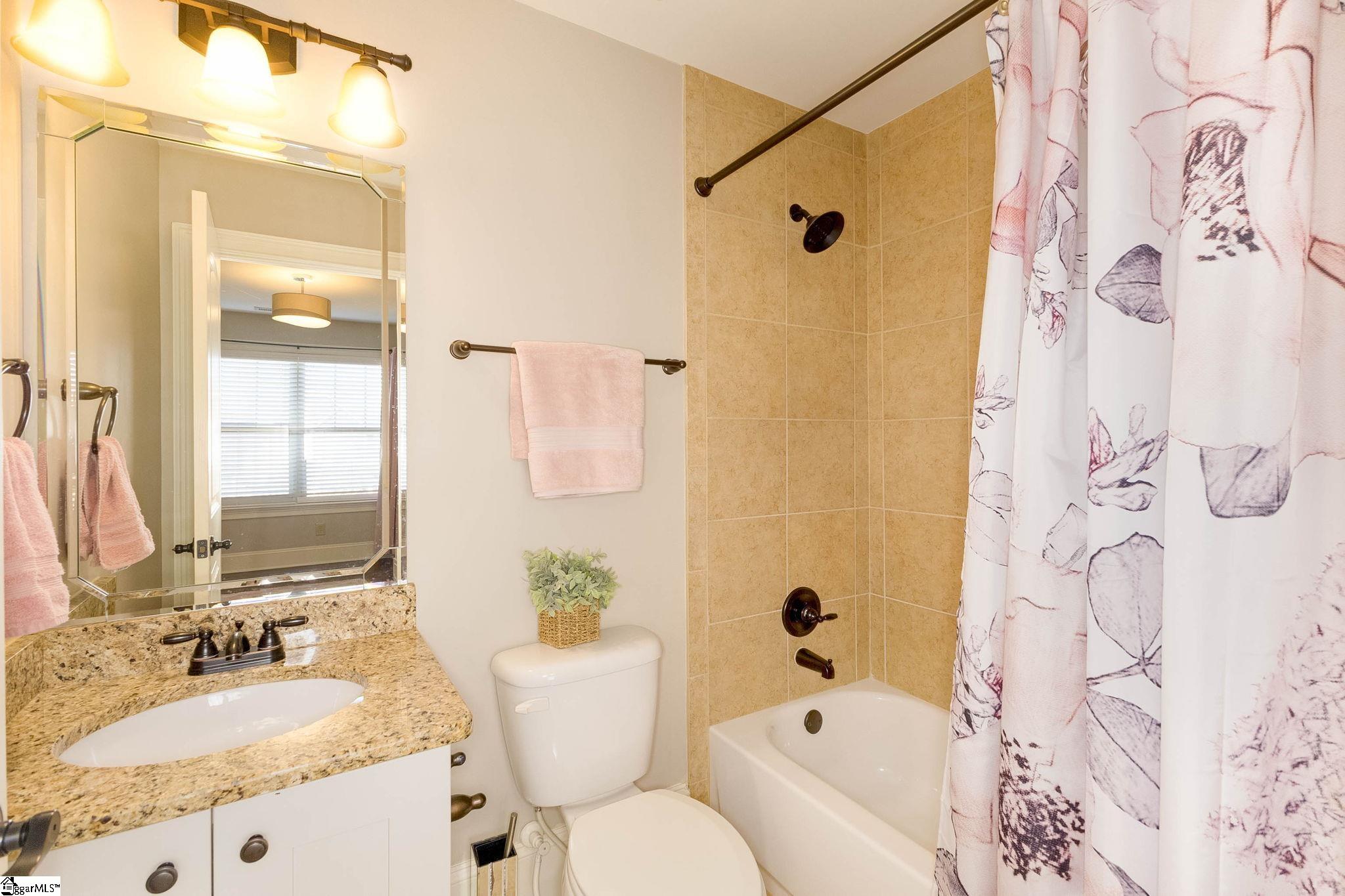 Piedmont, South Carolina 29673, United States, 4 Bedrooms Bedrooms, ,4 BathroomsBathrooms,Residential,Active,80422