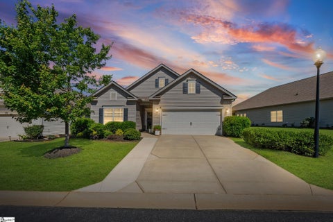 Photo of 709 Arnica Drive, Duncan, SC 29334 (MLS # 1594746)