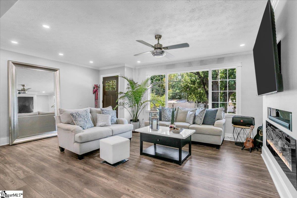 Simpsonville, South Carolina 29680, United States, 3 Bedrooms Bedrooms, ,2 BathroomsBathrooms,Residential,Active,192777