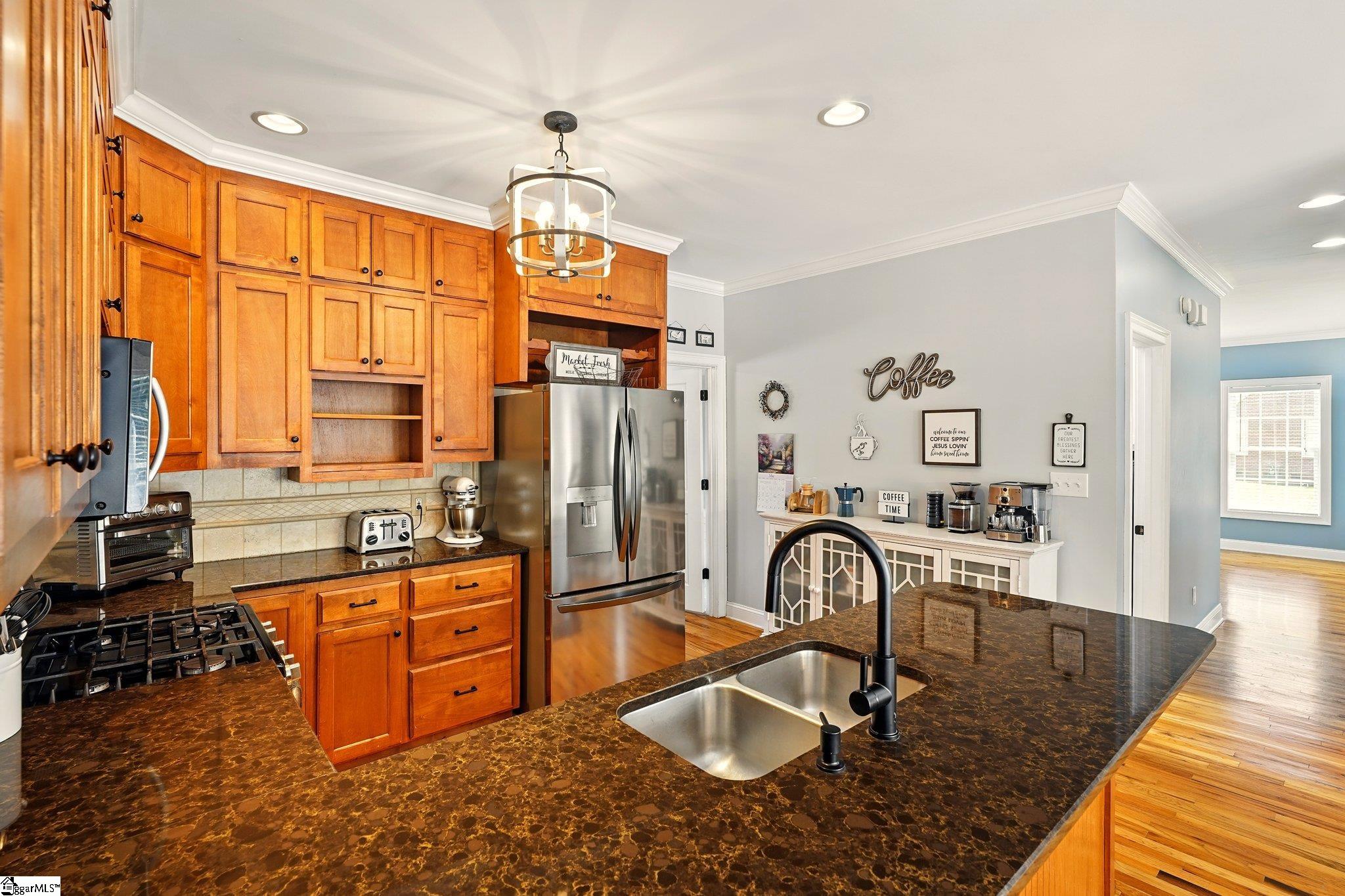 225 Watersedge Drive