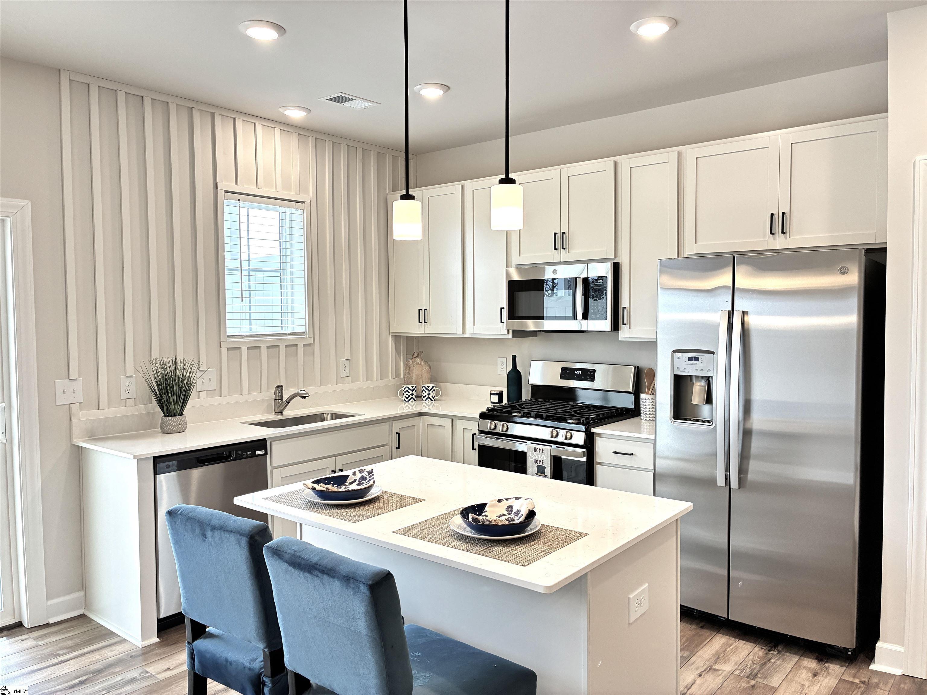 1524 Yellowwood Court