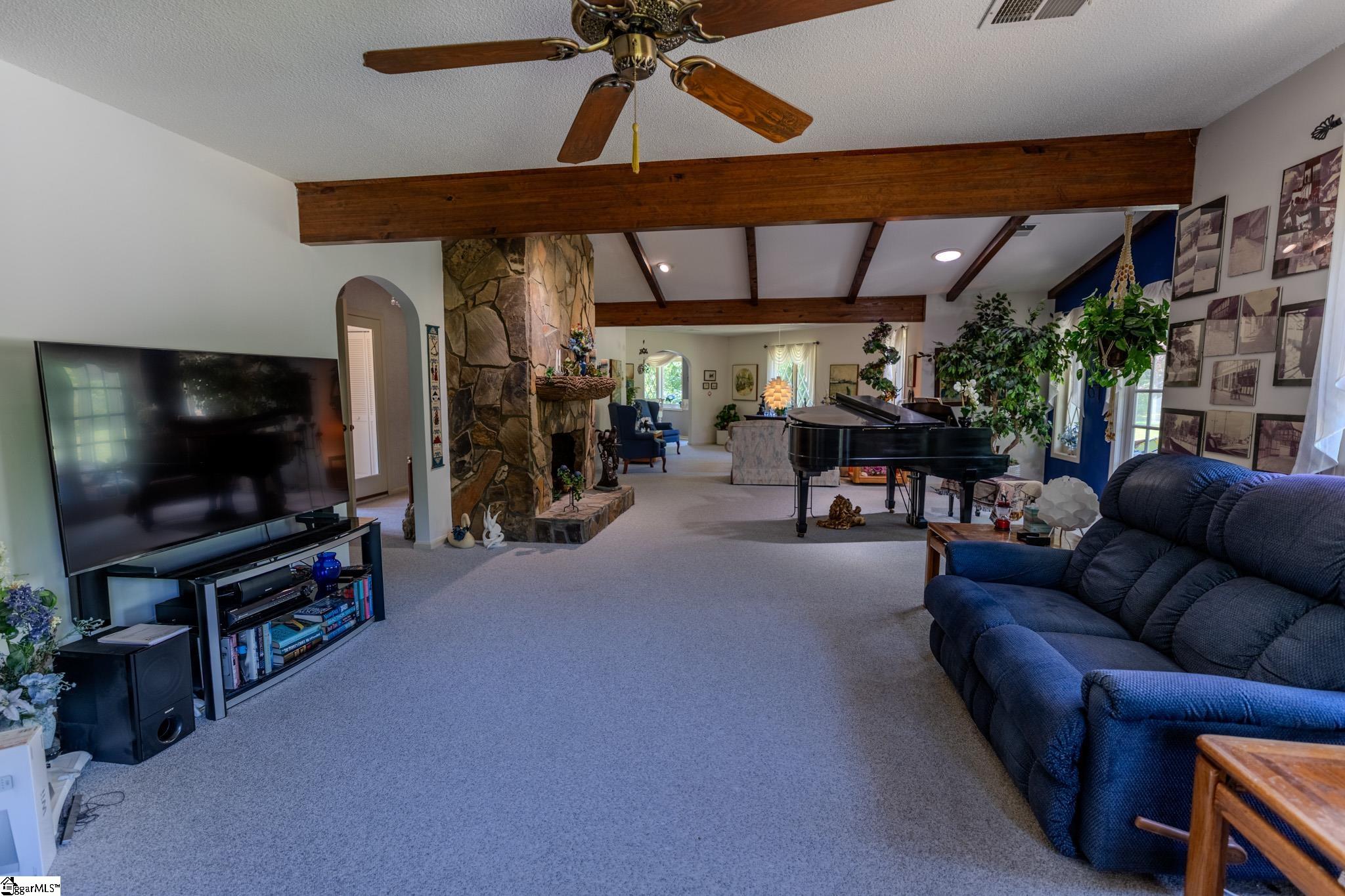 124 Timberlake Circle