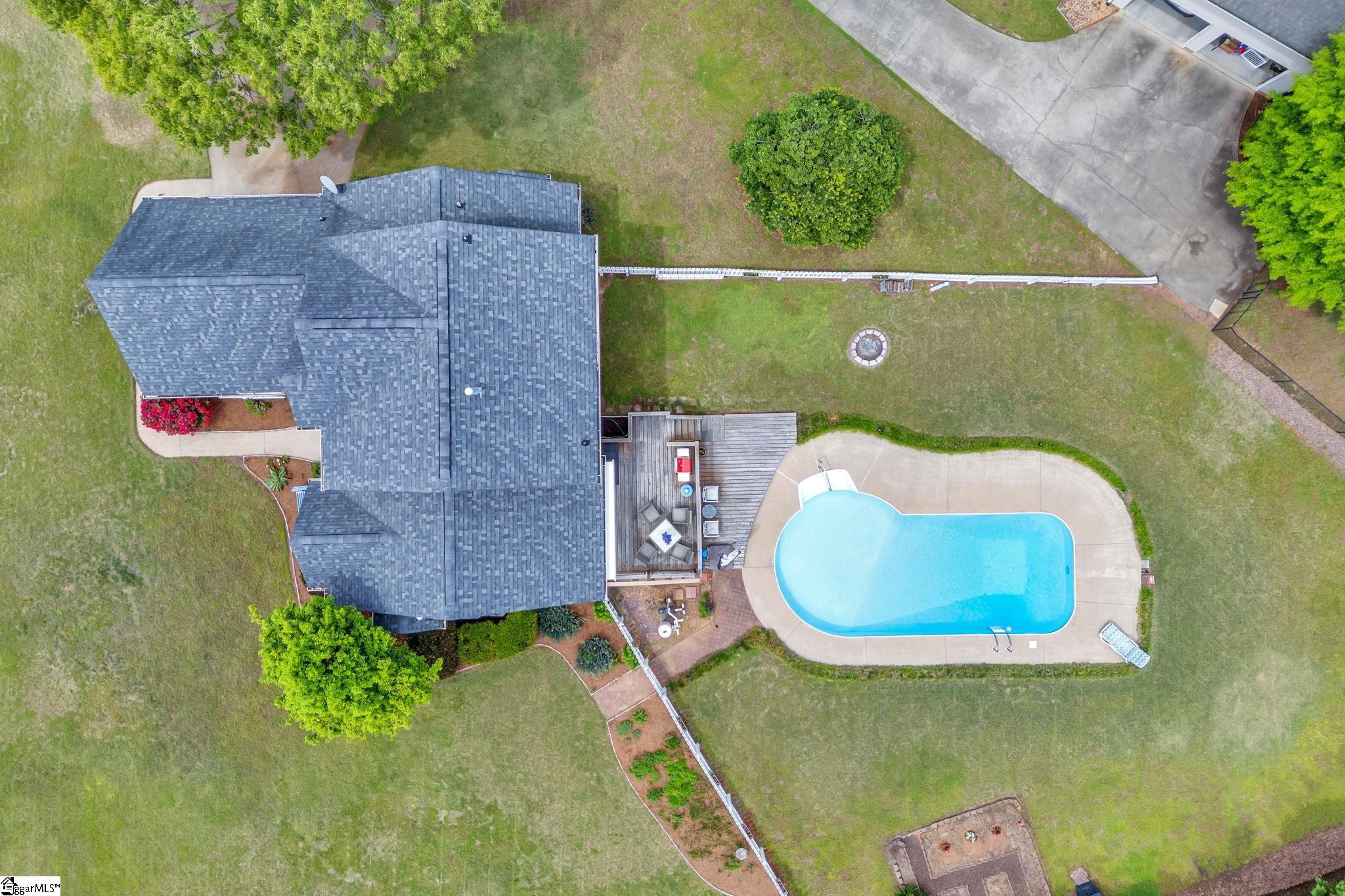 Piedmont, South Carolina 29673, United States, 4 Bedrooms Bedrooms, ,3 BathroomsBathrooms,Residential,Contingent,130464