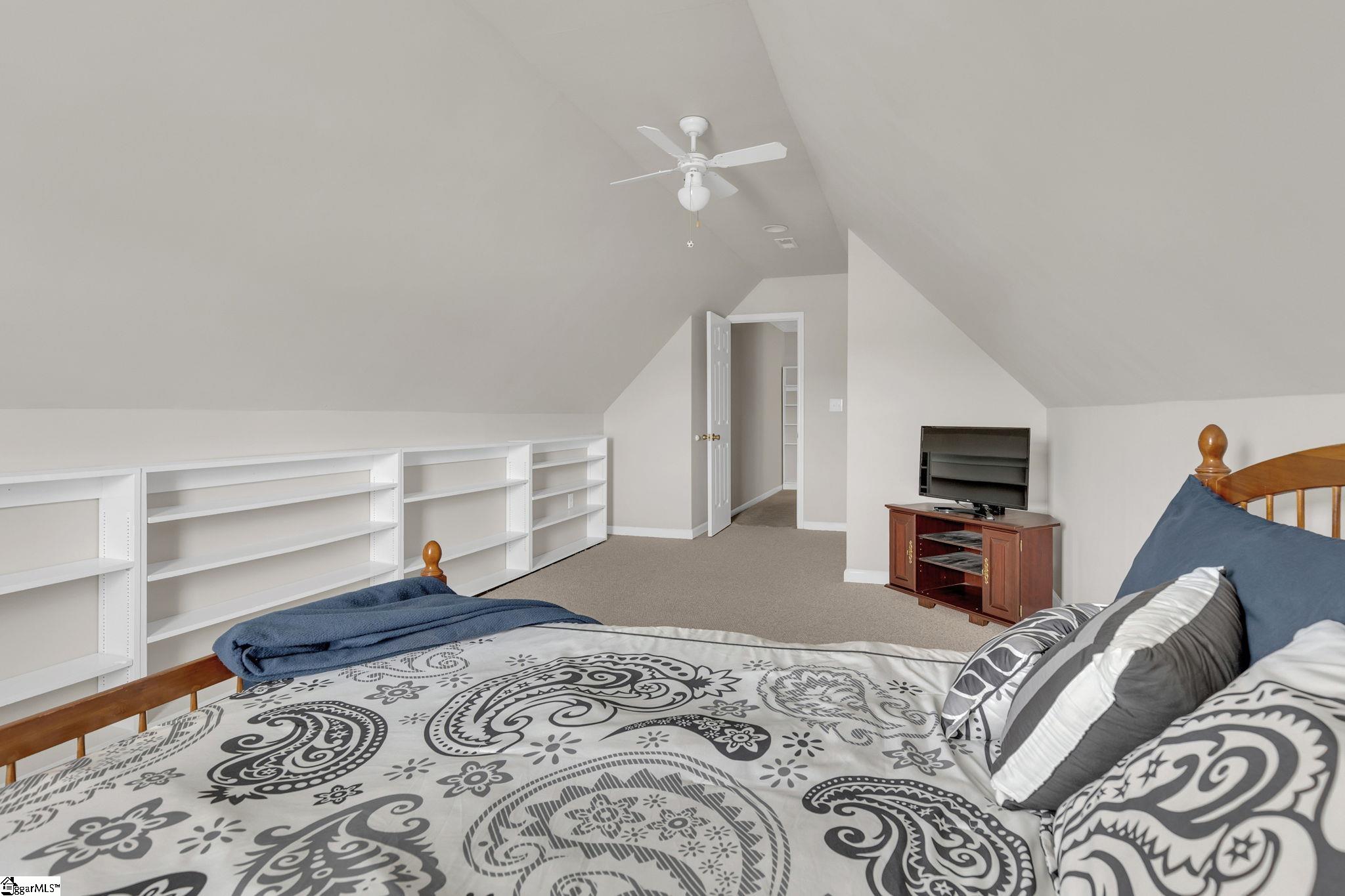 Piedmont, South Carolina 29673, United States, 4 Bedrooms Bedrooms, ,3 BathroomsBathrooms,Residential,Contingent,130464