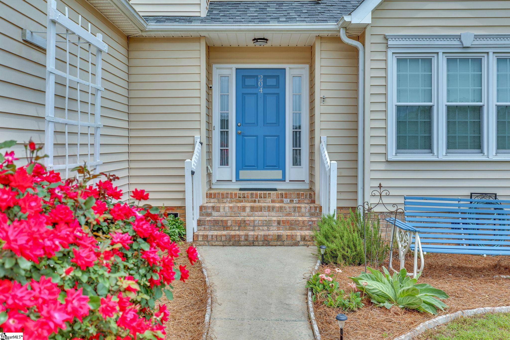 Piedmont, South Carolina 29673, United States, 4 Bedrooms Bedrooms, ,3 BathroomsBathrooms,Residential,Contingent,130464