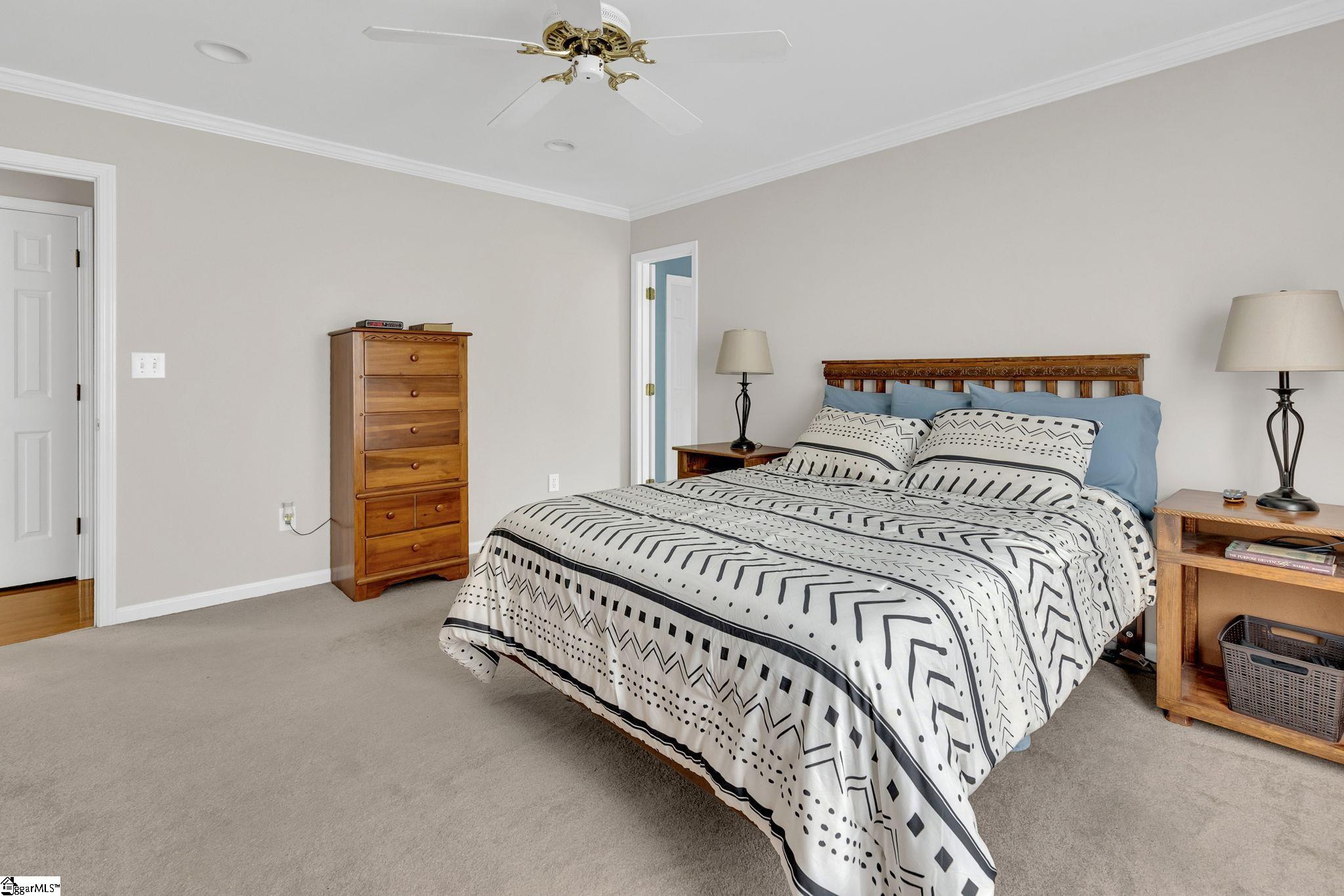 Piedmont, South Carolina 29673, United States, 4 Bedrooms Bedrooms, ,3 BathroomsBathrooms,Residential,Contingent,130464