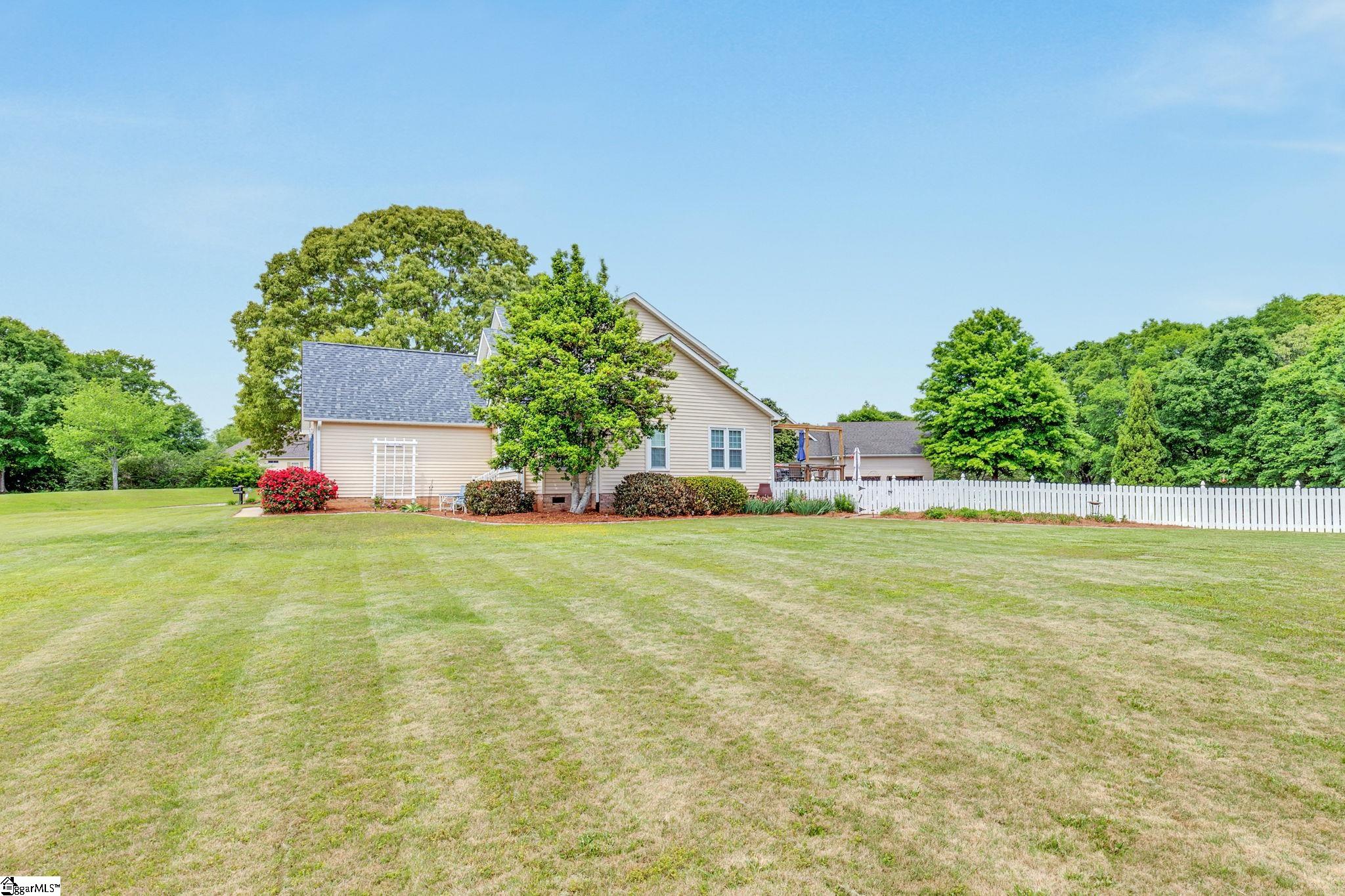 Piedmont, South Carolina 29673, United States, 4 Bedrooms Bedrooms, ,3 BathroomsBathrooms,Residential,Contingent,130464