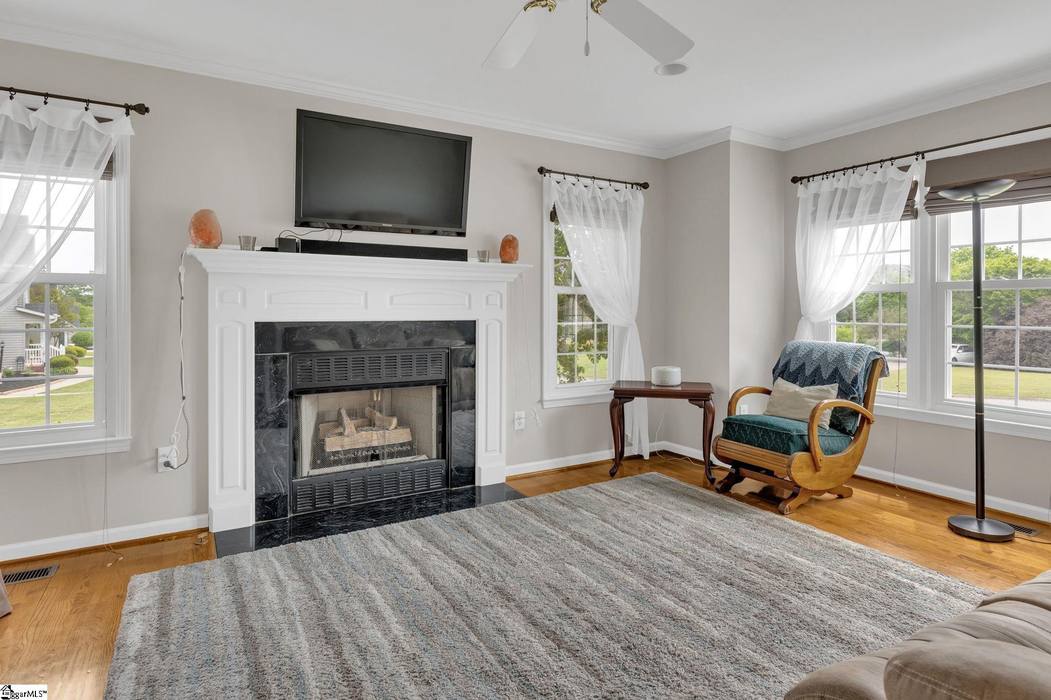 Piedmont, South Carolina 29673, United States, 4 Bedrooms Bedrooms, ,3 BathroomsBathrooms,Residential,Contingent,130464