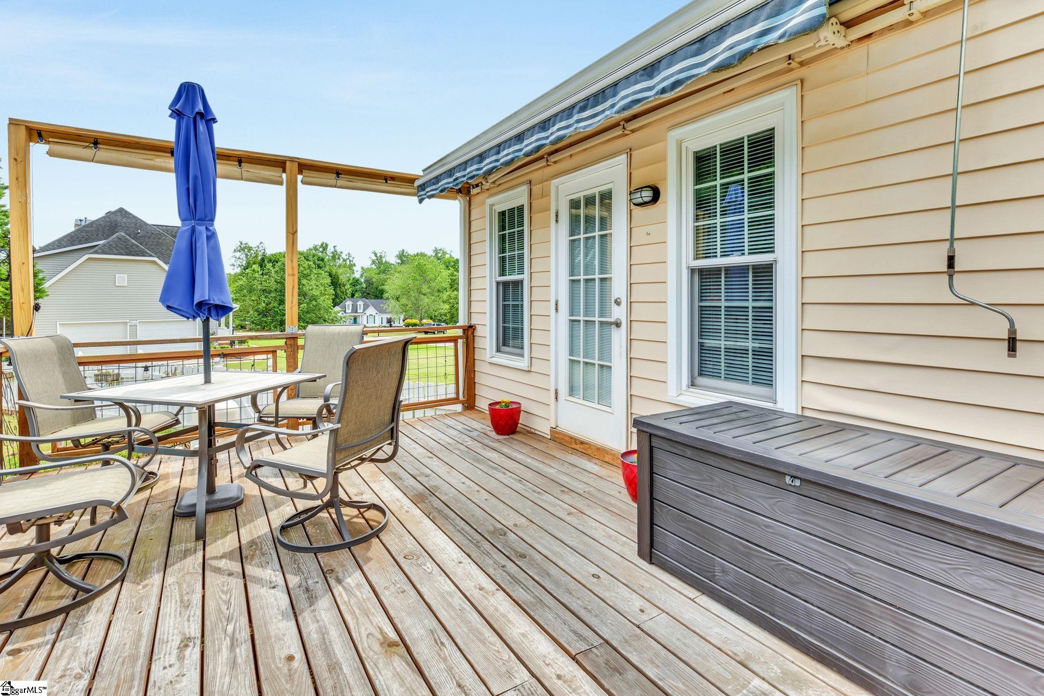 Piedmont, South Carolina 29673, United States, 4 Bedrooms Bedrooms, ,3 BathroomsBathrooms,Residential,Contingent,130464