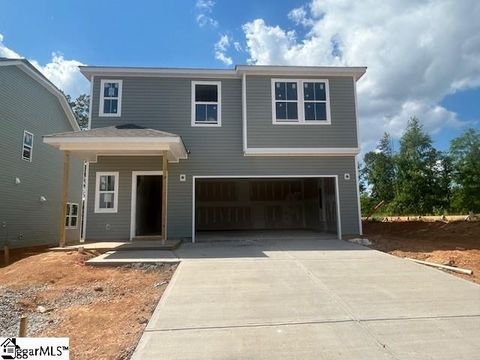 Photo of 176 Gumwood Circle, Gaffney, SC 29341 (MLS # 1589594)