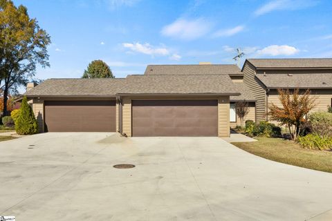 Photo of 231 Goldfinch Circle, Greer, SC 29650 (MLS # 1583593)