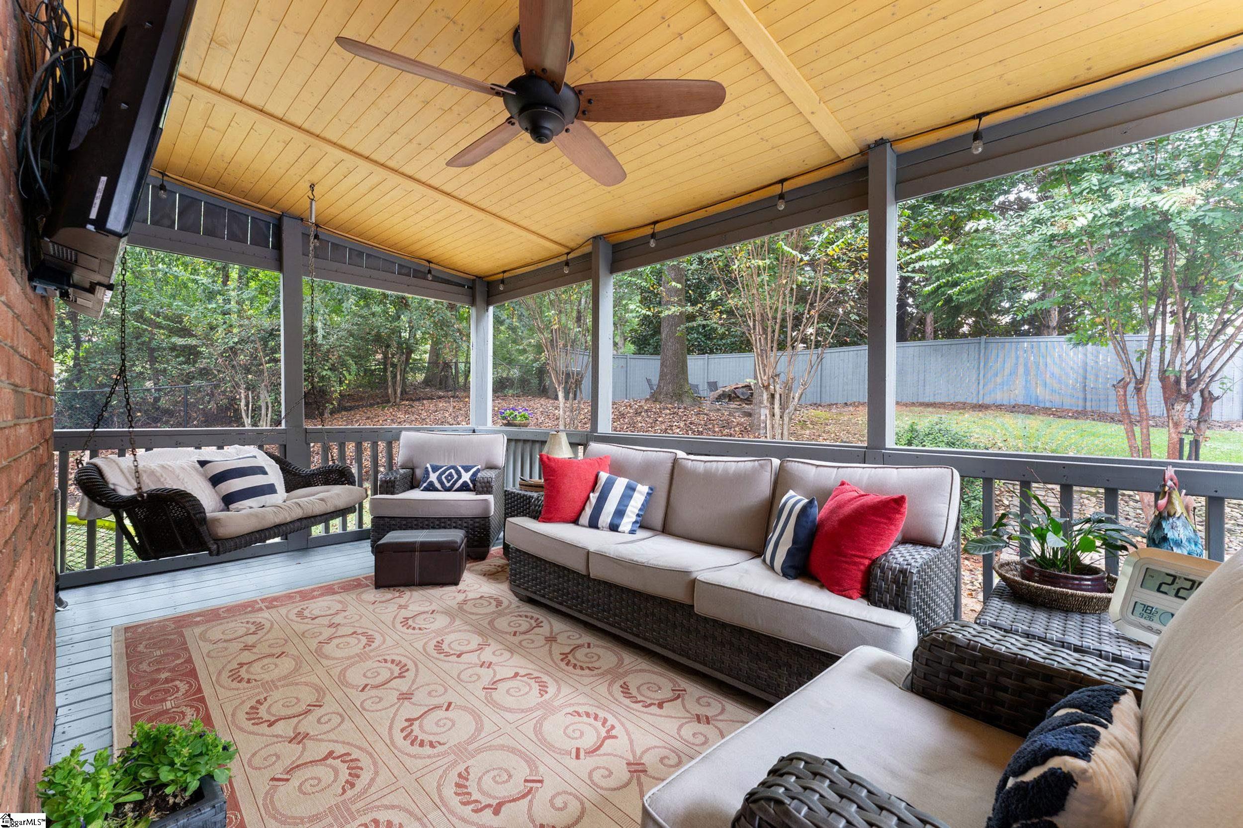 Greer, South Carolina 29651, United States, 3 Bedrooms Bedrooms, ,4 BathroomsBathrooms,Residential,Active,221812