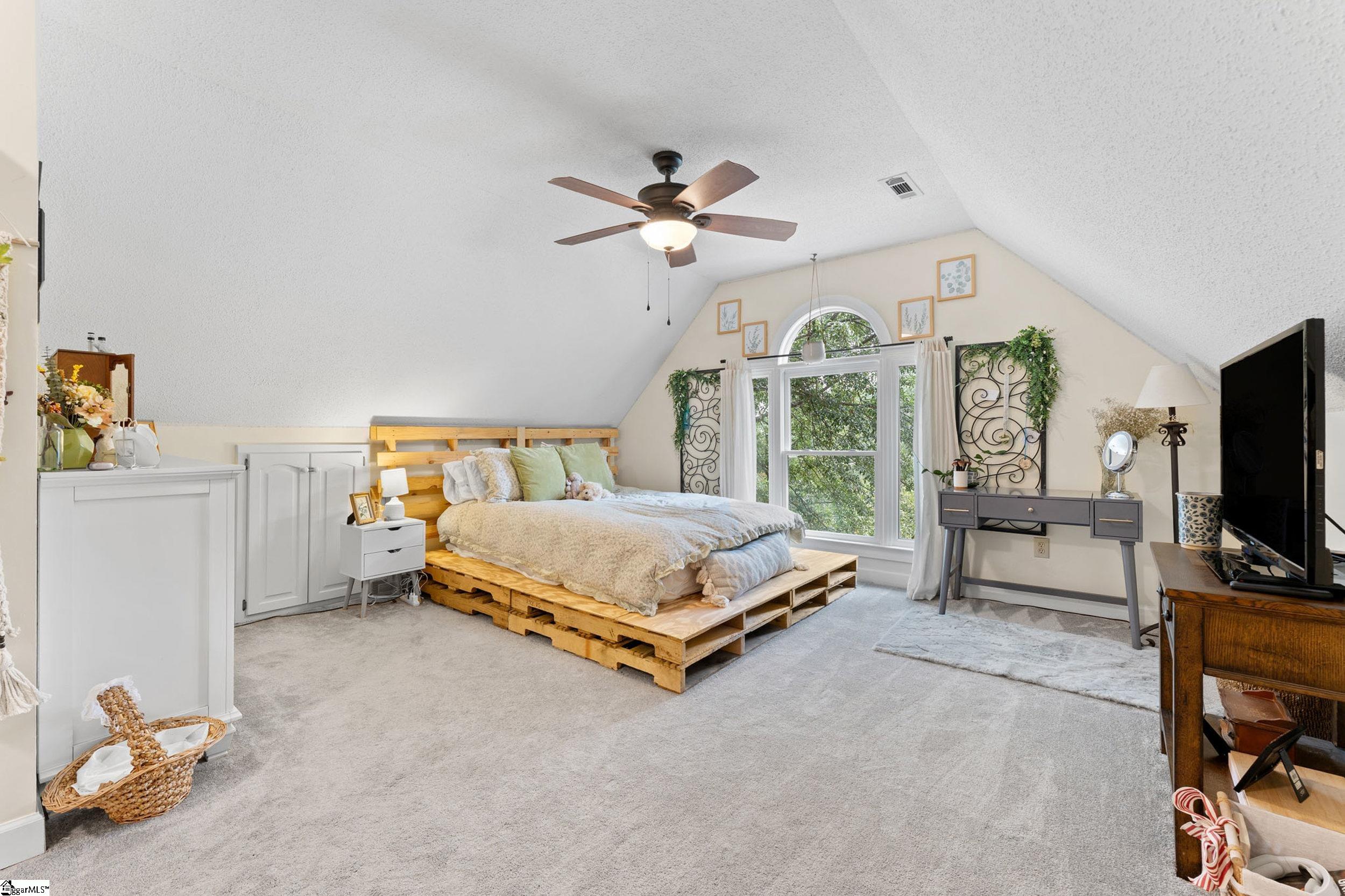 Greer, South Carolina 29651, United States, 3 Bedrooms Bedrooms, ,4 BathroomsBathrooms,Residential,Active,221812