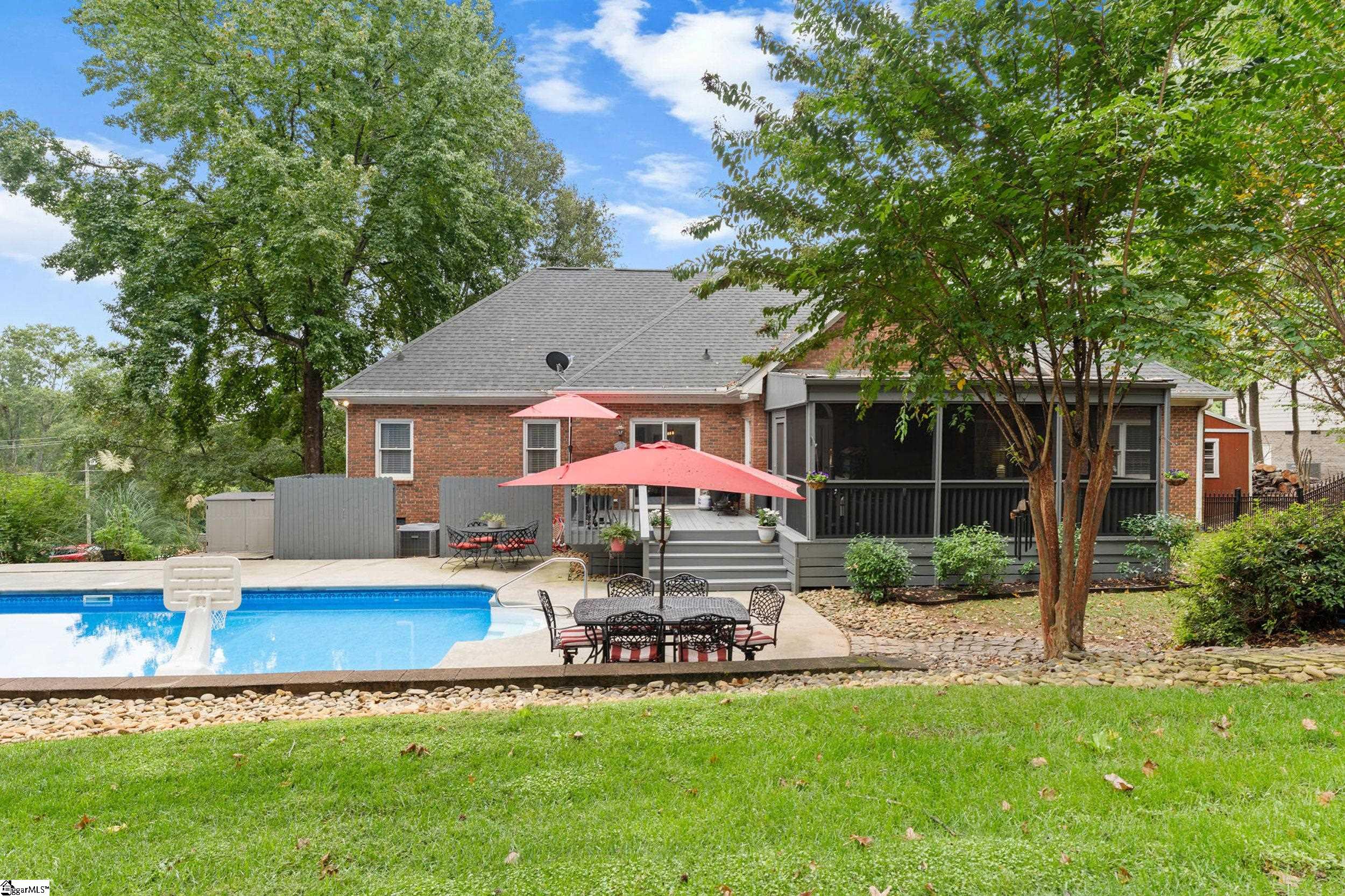 Greer, South Carolina 29651, United States, 3 Bedrooms Bedrooms, ,4 BathroomsBathrooms,Residential,Active,221812