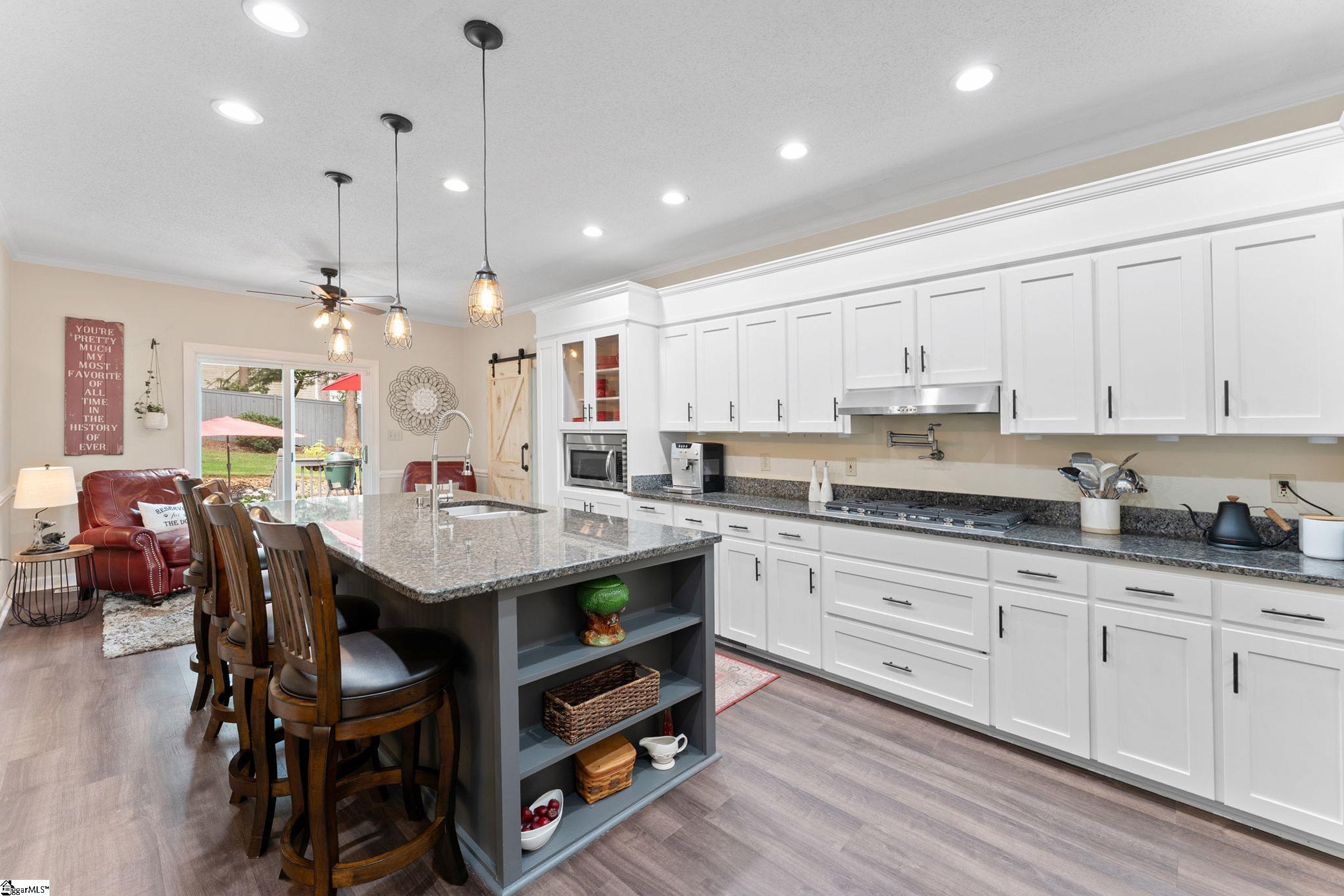 Greer, South Carolina 29651, United States, 3 Bedrooms Bedrooms, ,4 BathroomsBathrooms,Residential,Active,221812