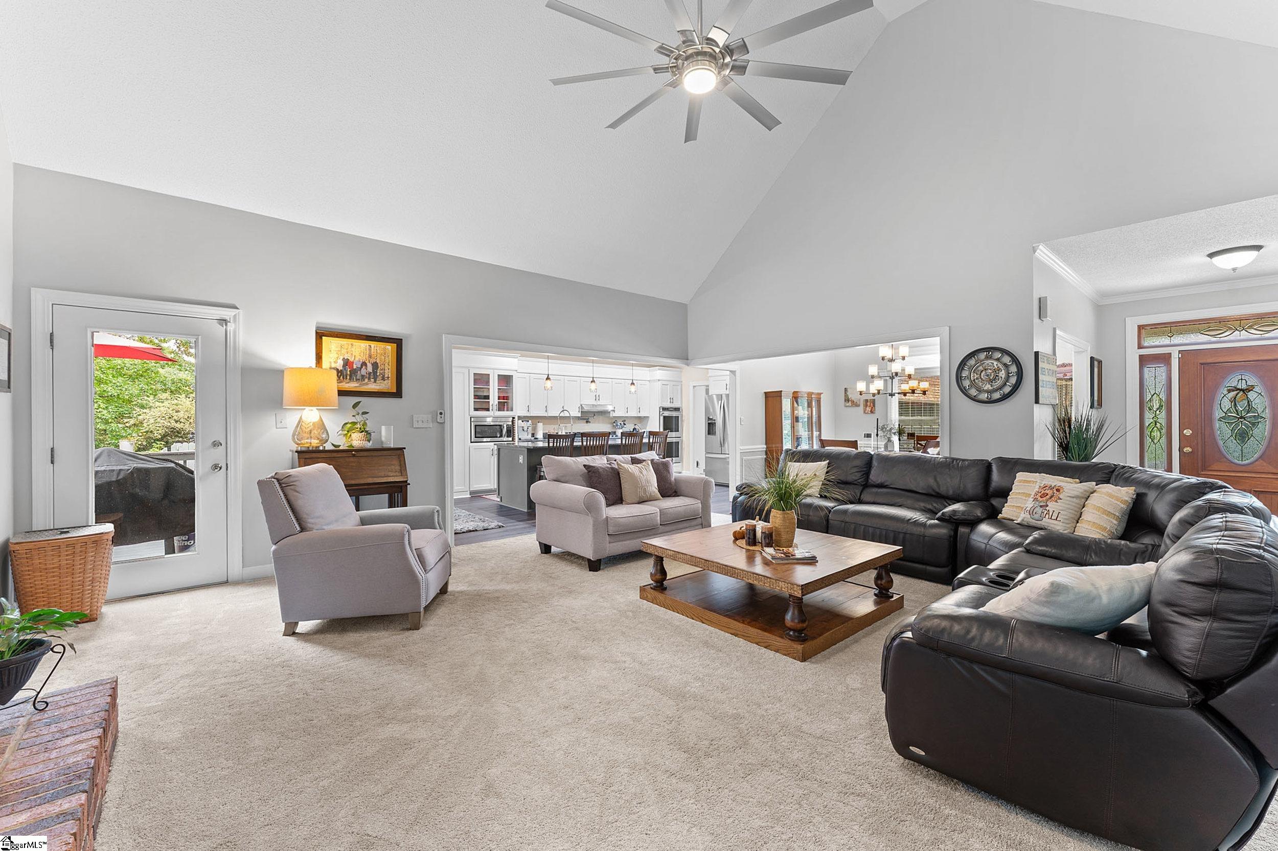 Greer, South Carolina 29651, United States, 3 Bedrooms Bedrooms, ,4 BathroomsBathrooms,Residential,Active,221812