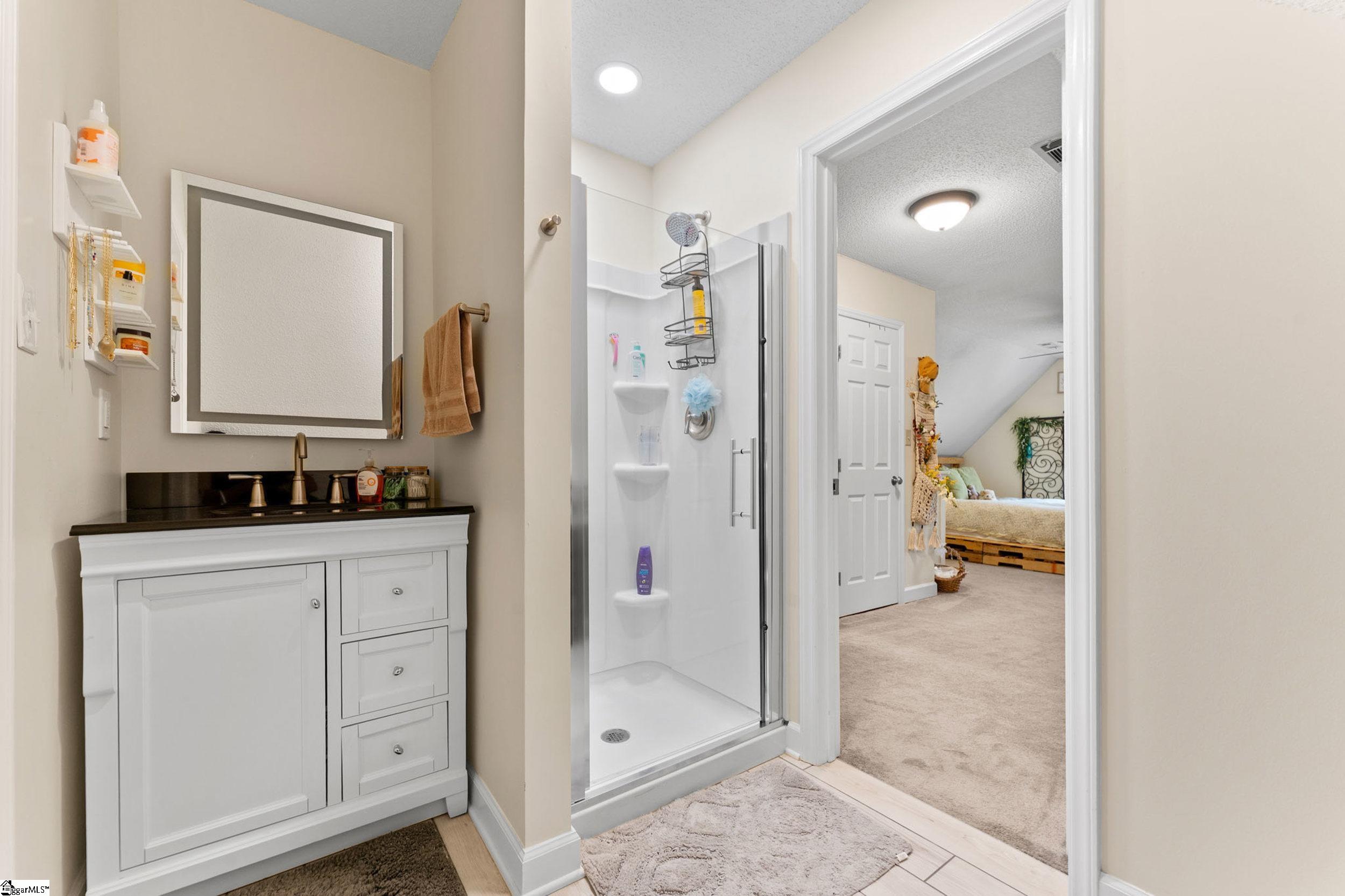 Greer, South Carolina 29651, United States, 3 Bedrooms Bedrooms, ,4 BathroomsBathrooms,Residential,Active,221812