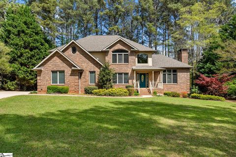 Photo of 408 Sapphire Court, Seneca, SC 29672 (MLS # 1592086)