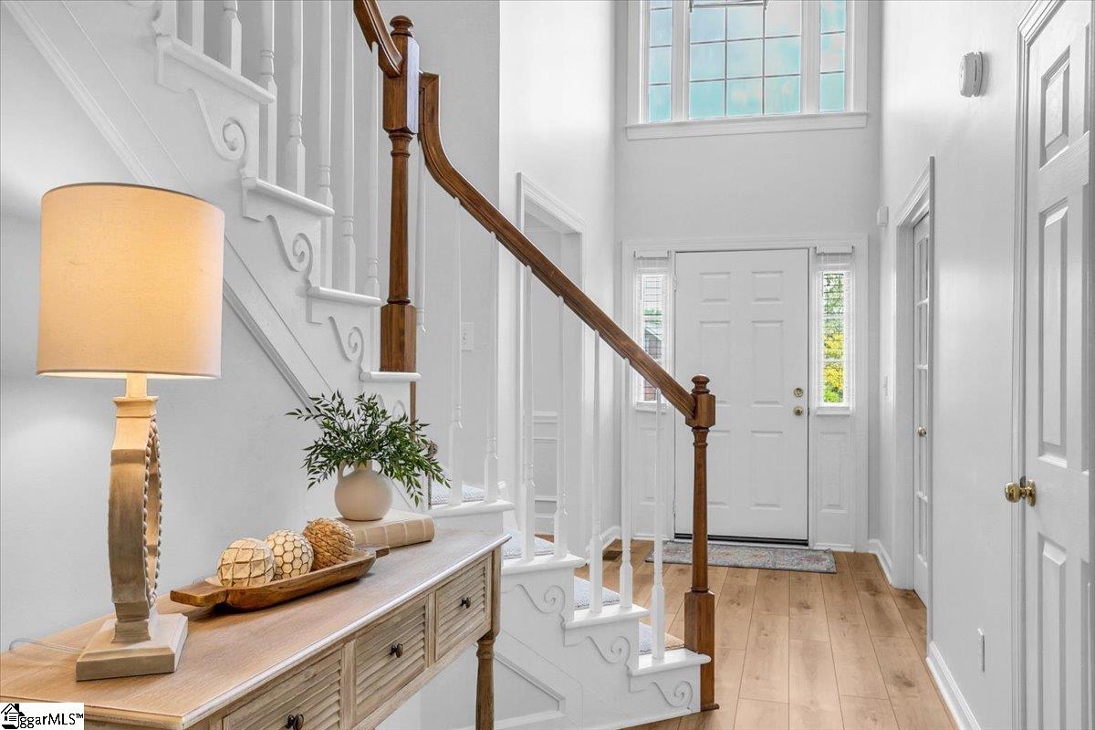 Greenville, South Carolina 29609, United States, 4 Bedrooms Bedrooms, ,4 BathroomsBathrooms,Residential,Pending,180720