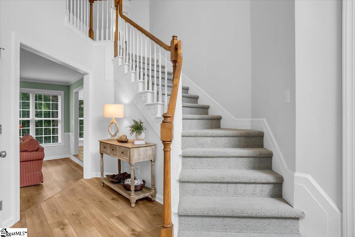 Greenville, South Carolina 29609, United States, 4 Bedrooms Bedrooms, ,4 BathroomsBathrooms,Residential,Pending,180720