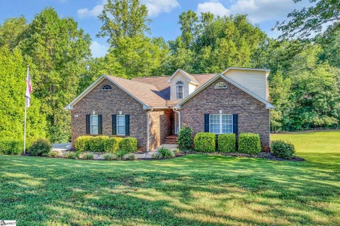Photo of 532 Dominion Way, Boiling Springs, SC 29316 (MLS # 1604777)