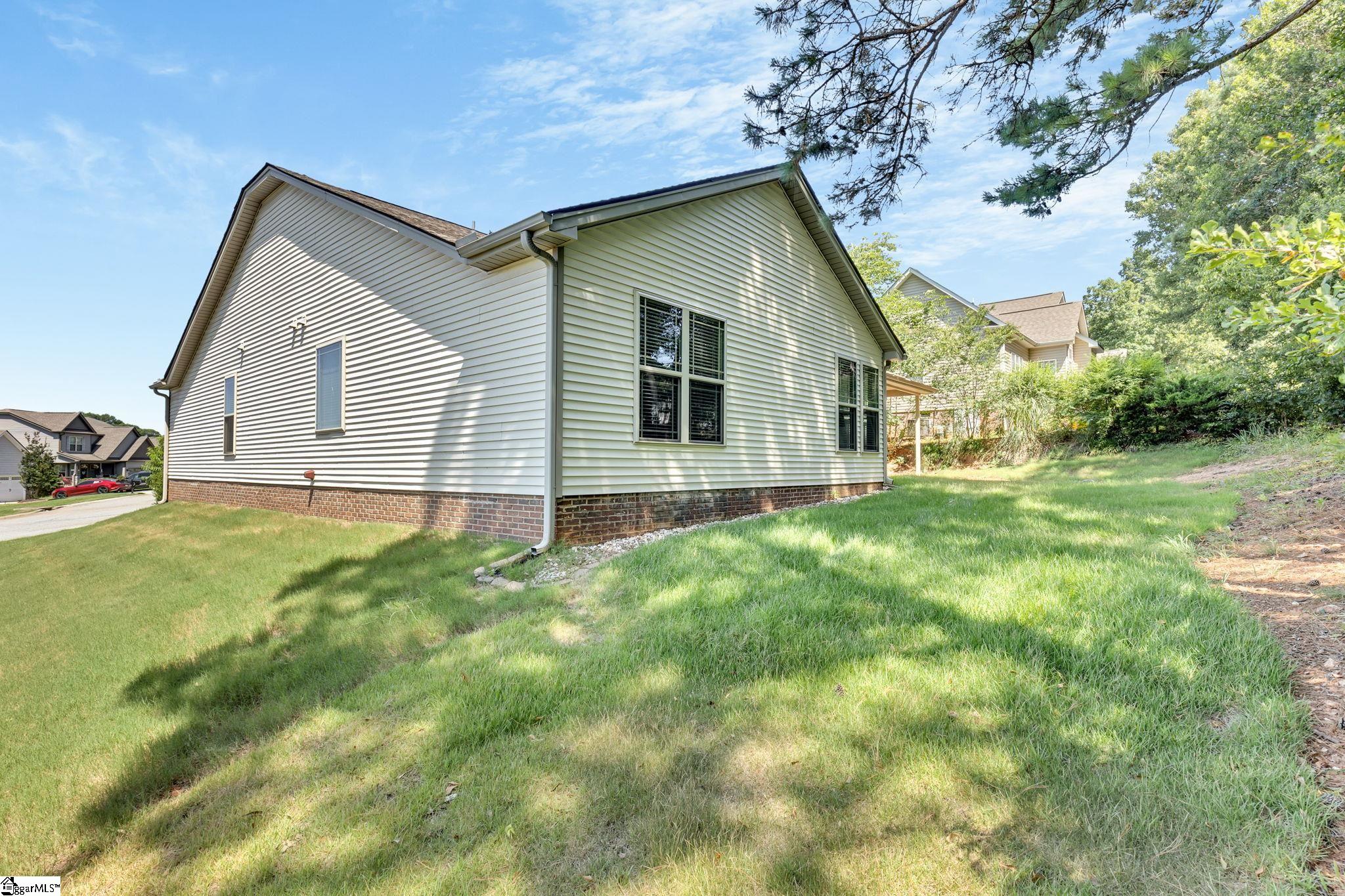 Anderson, South Carolina 29625, United States, 3 Bedrooms Bedrooms, ,2 BathroomsBathrooms,Residential,Active,168068